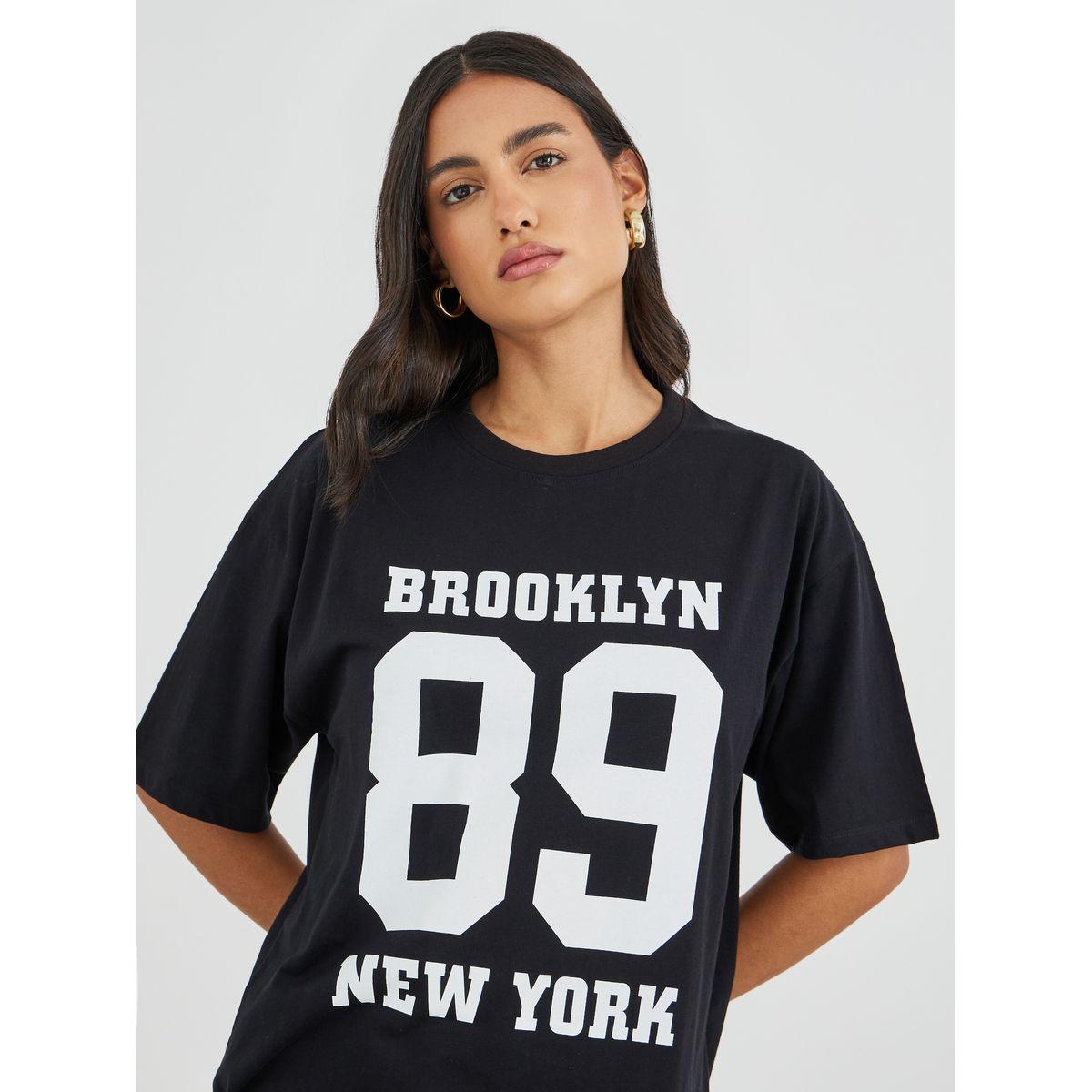 Styli Brooklyn 89 Slogan Print Short Sleeve Oversized T-Shirt-women-clothing-tshirts-image-3