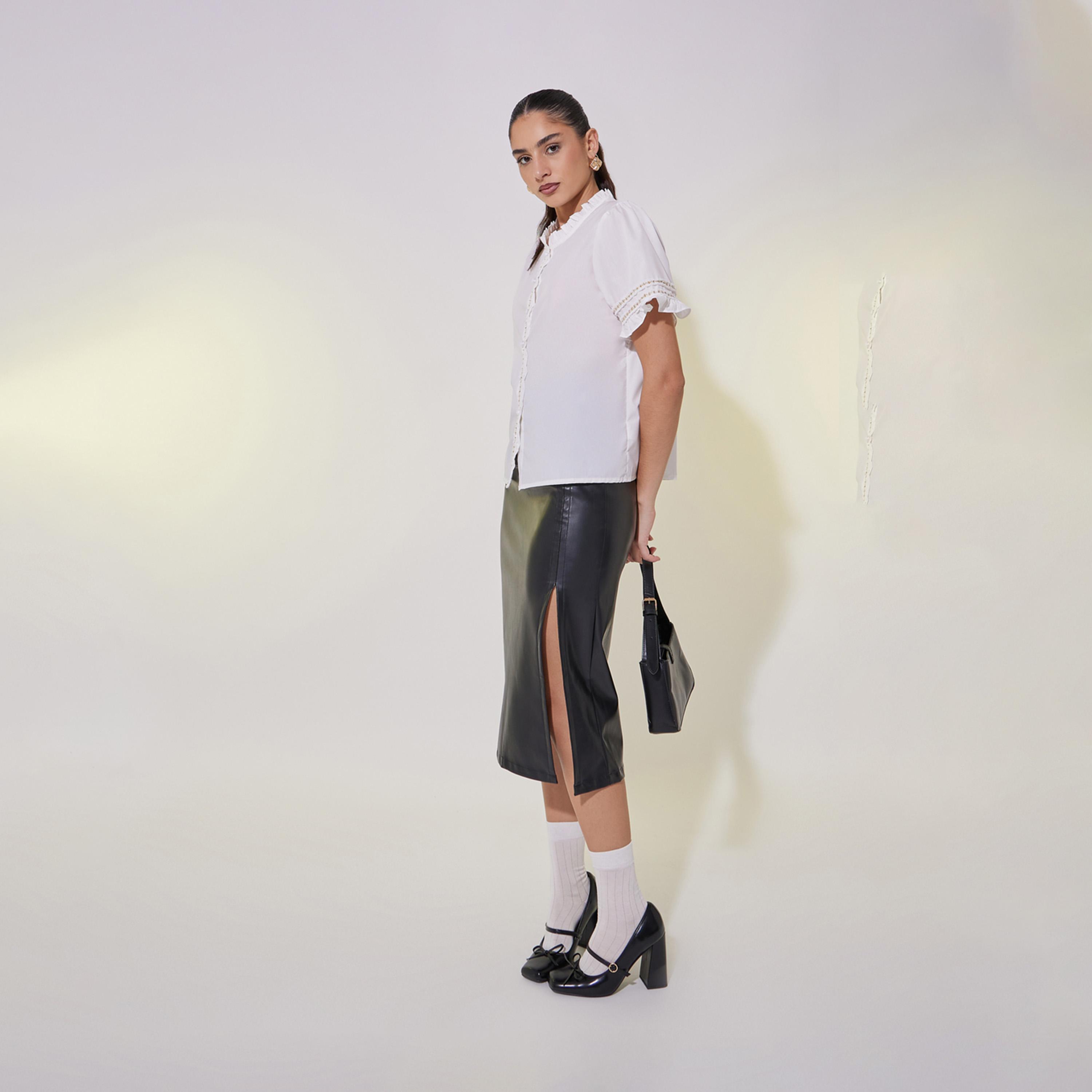 بلوزة بقصة عادية واكمام منفوخة مع دانتيل-women-clothing-shirtsandblouses-shirts-image-3
