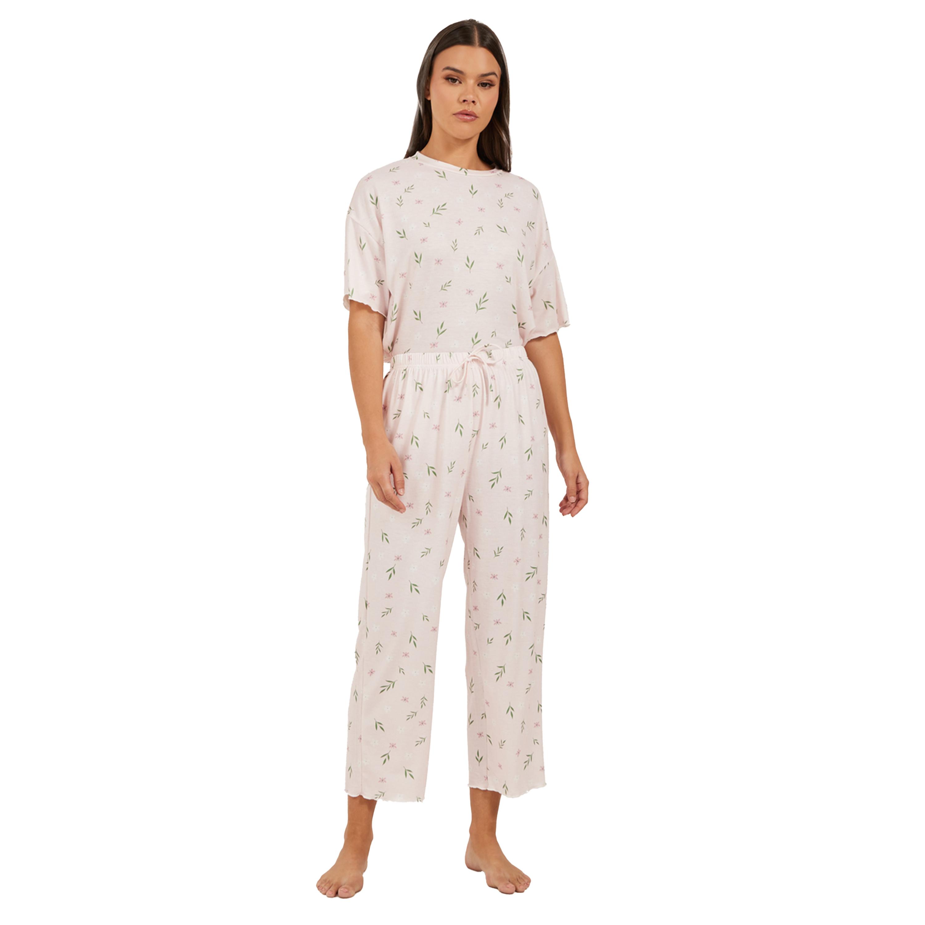 Styli Floral Print Lettuce Edge Hem T-Shirt and Capri Pyjama Set-women-clothing-nightwear-pyjamas-longsets-image-2