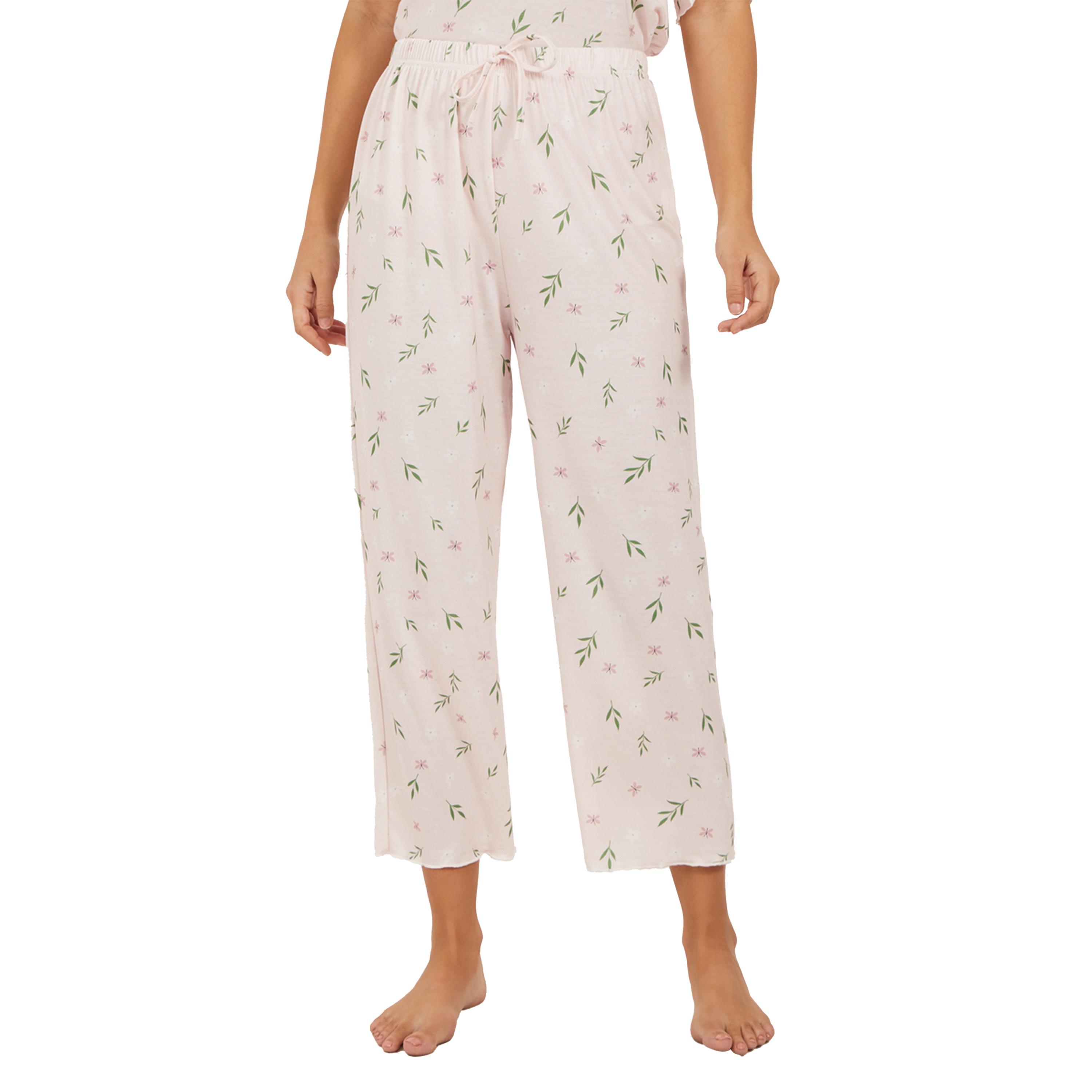 Styli Floral Print Lettuce Edge Hem T-Shirt and Capri Pyjama Set-women-clothing-nightwear-pyjamas-longsets-image-6
