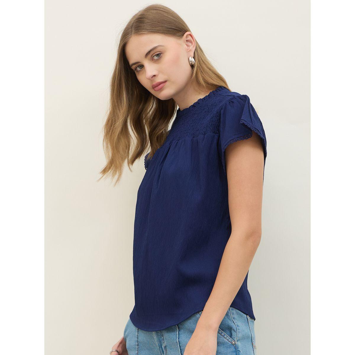 بلوزة بقصة عادية وياقة دائرية-women-clothing-shirtsandblouses-blouses-image-3