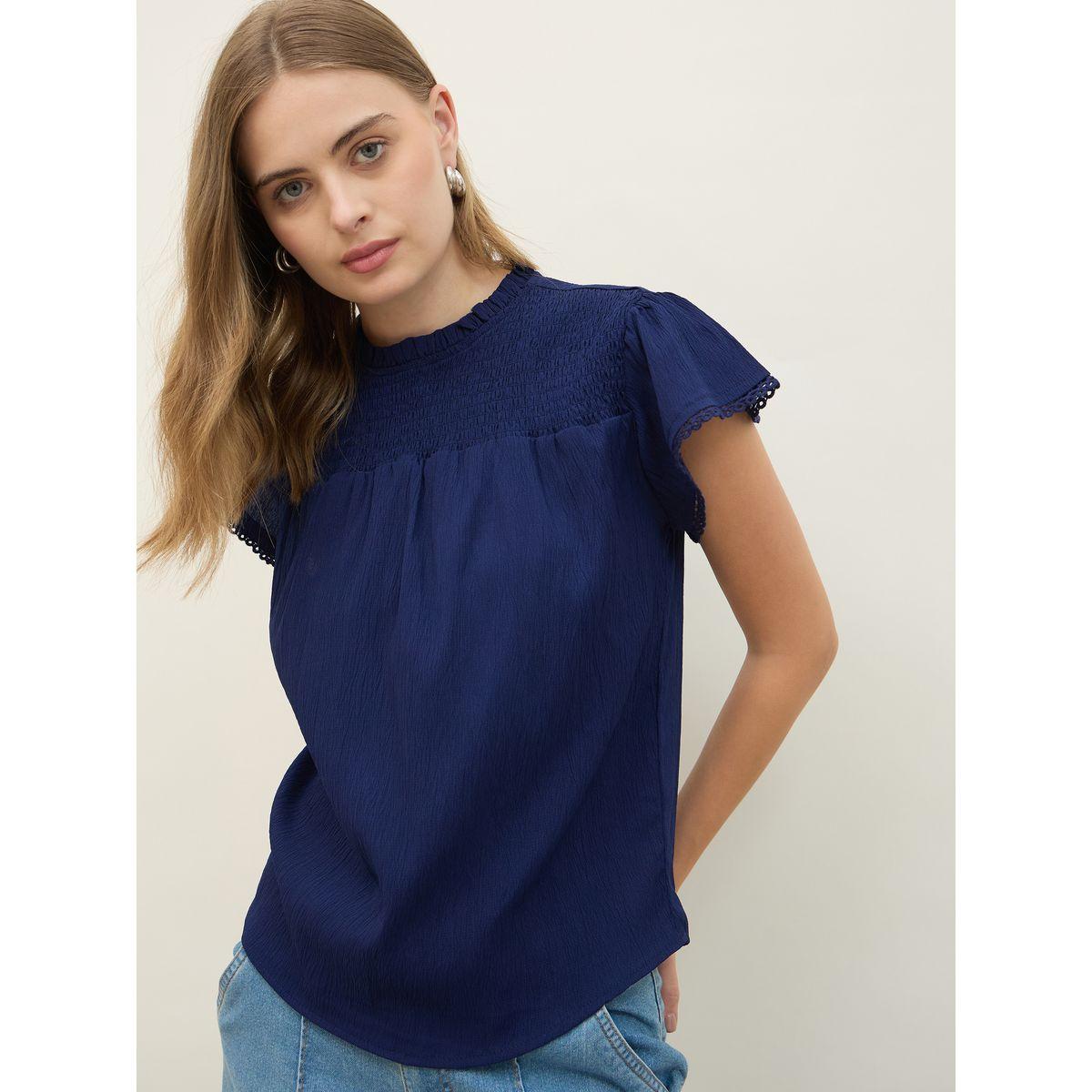 بلوزة بقصة عادية وياقة دائرية-women-clothing-shirtsandblouses-blouses-image-4