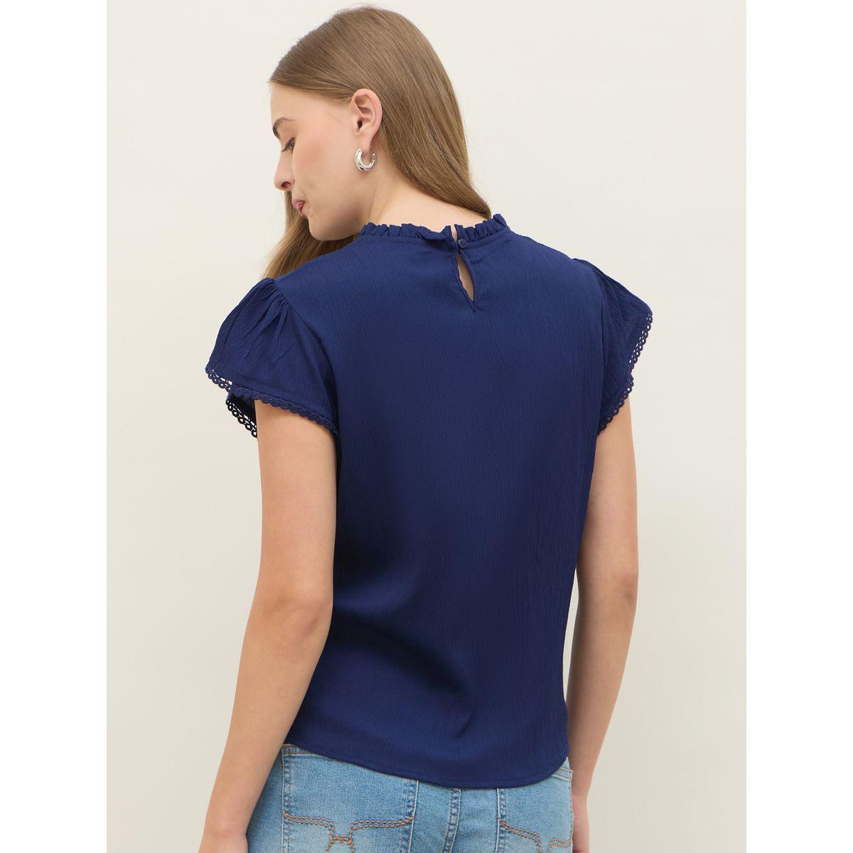 بلوزة بقصة عادية وياقة دائرية-women-clothing-shirtsandblouses-blouses-image-5