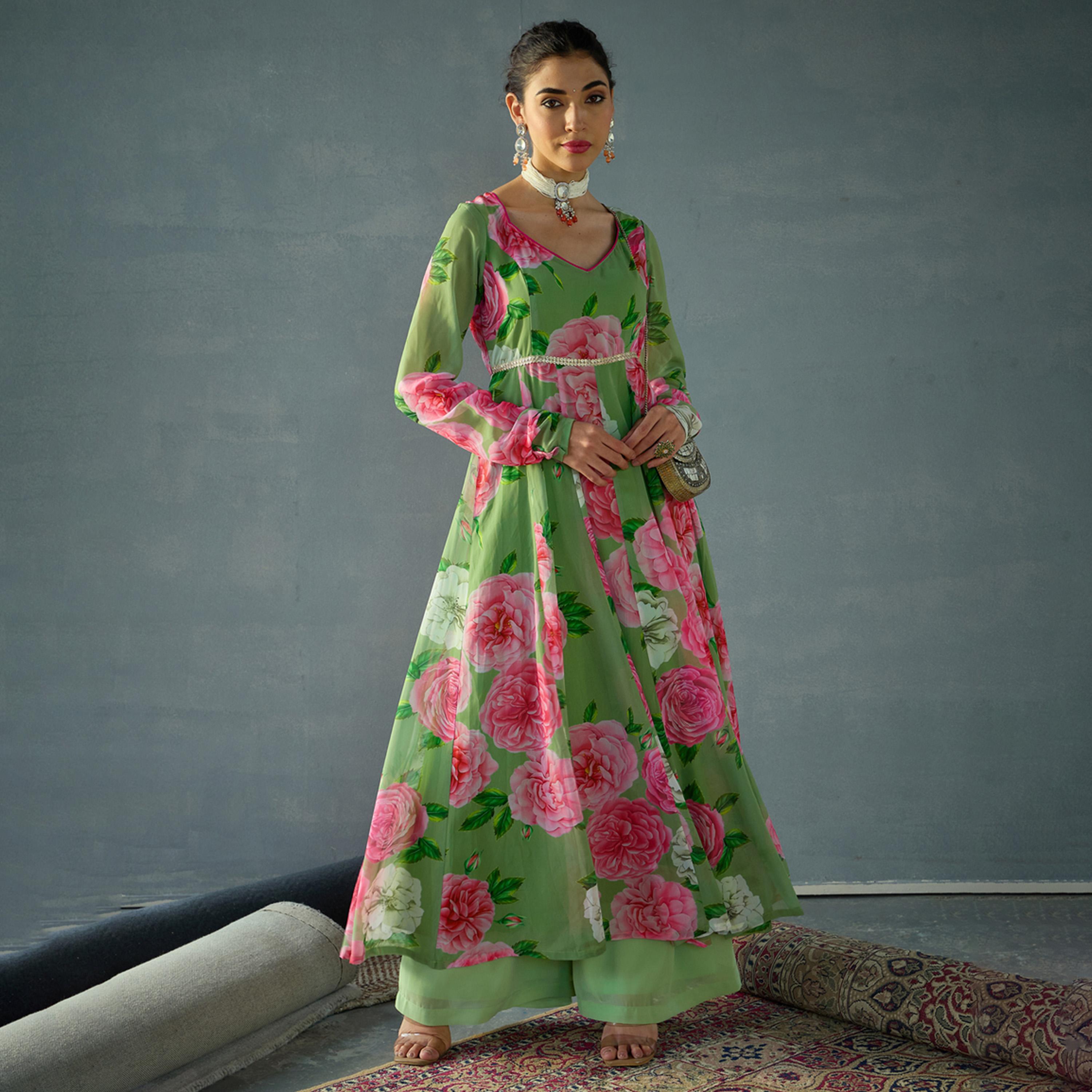شيا باي ساسافراس × ستايلي - قميص أناركالي بطبعة زهور وفتحة رقبة على شكل قلب - أخضر-women-clothing-ethnicwear-kurtas-image-1