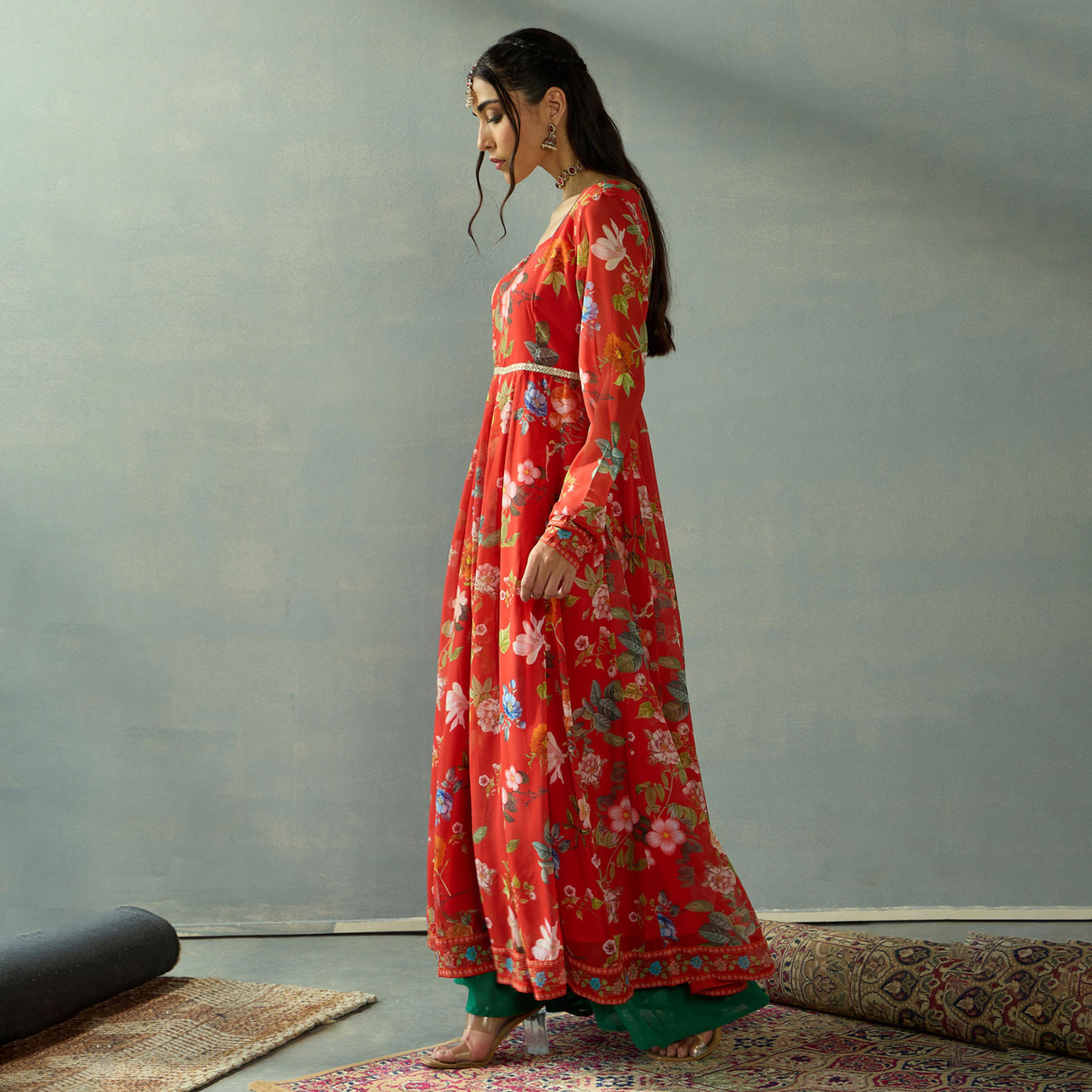 Shae by SASSAFRAS X Styli Floral Print Sweetheart Neck Anarkali Kurta-women-clothing-ethnicwear-kurtas-image-3