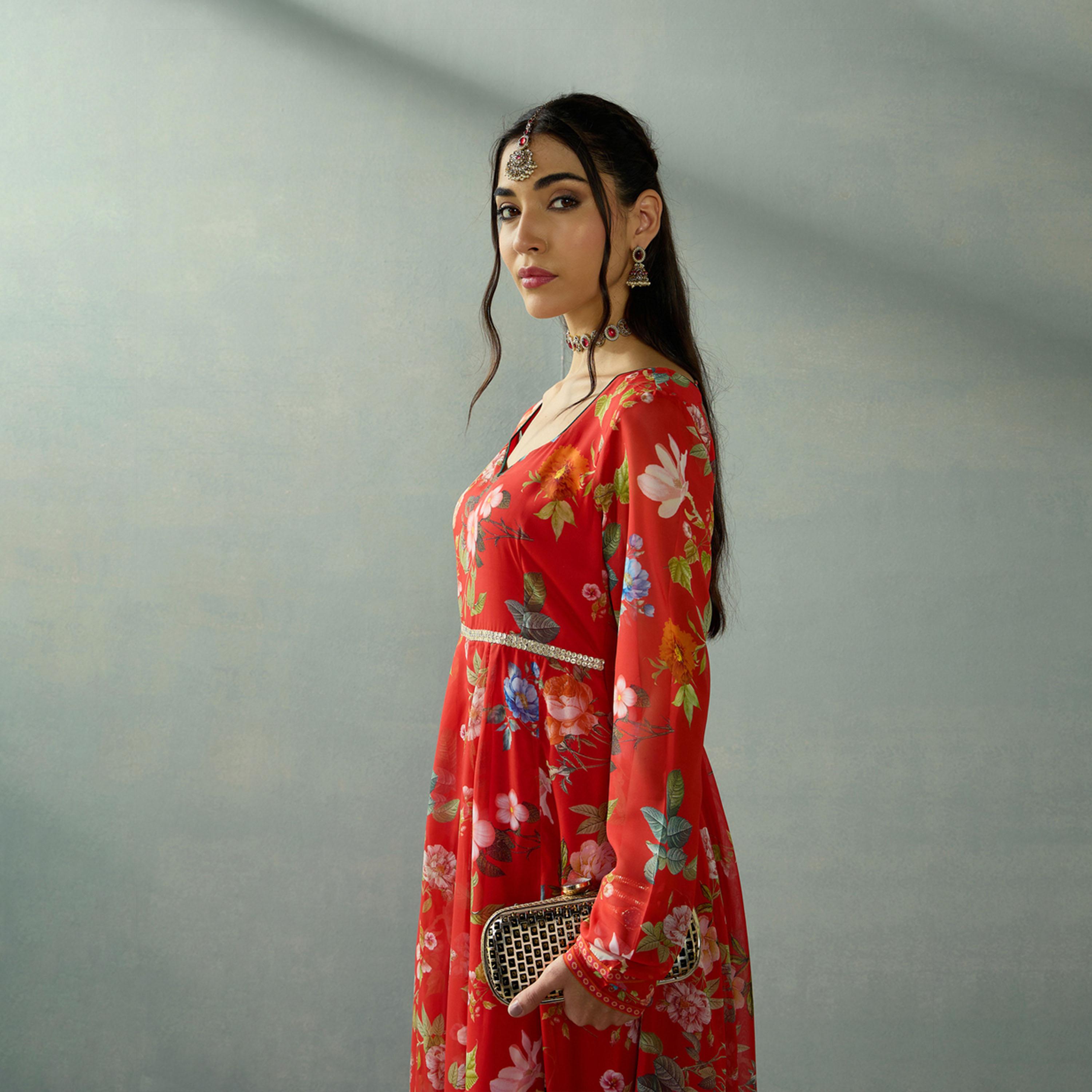 Shae by SASSAFRAS X Styli Floral Print Sweetheart Neck Anarkali Kurta-women-clothing-ethnicwear-kurtas-image-6