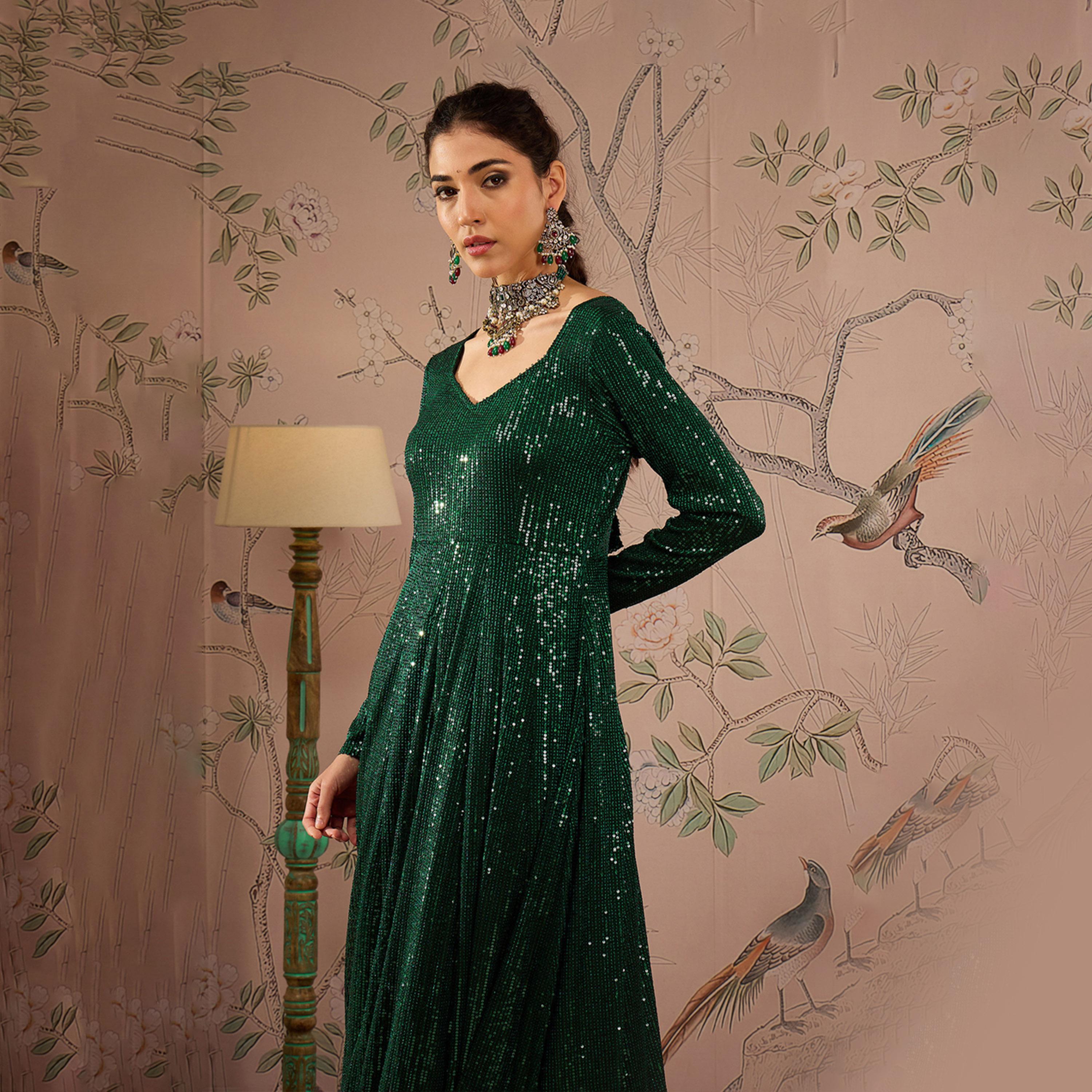 شيا باي ساسافراس × ستايلي - قميص كورتا أناركالي مزين بالترتر وفتحة رقبة على شكل قلب-women-clothing-ethnicwear-kurtas-image-2