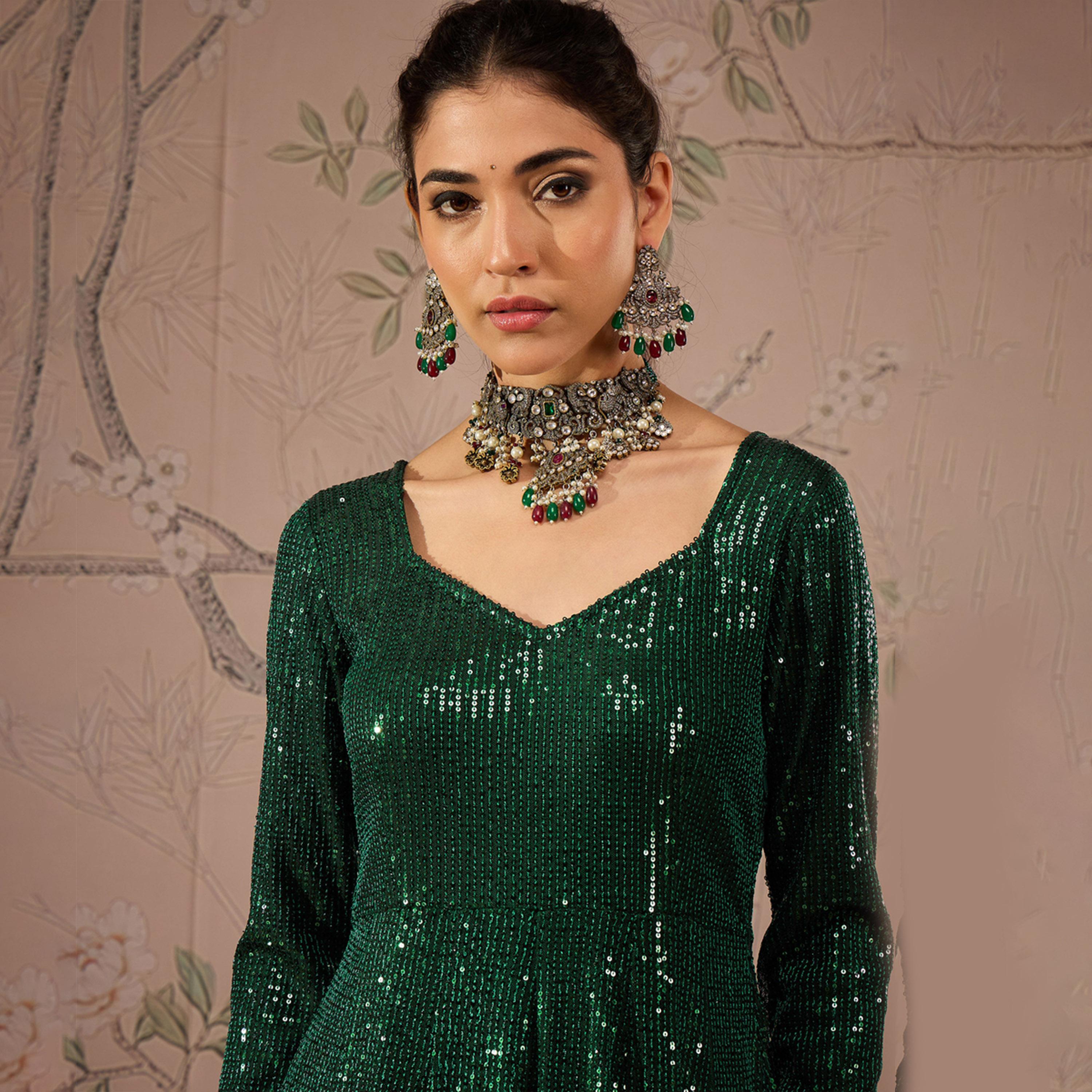 شيا باي ساسافراس × ستايلي - قميص كورتا أناركالي مزين بالترتر وفتحة رقبة على شكل قلب-women-clothing-ethnicwear-kurtas-image-4