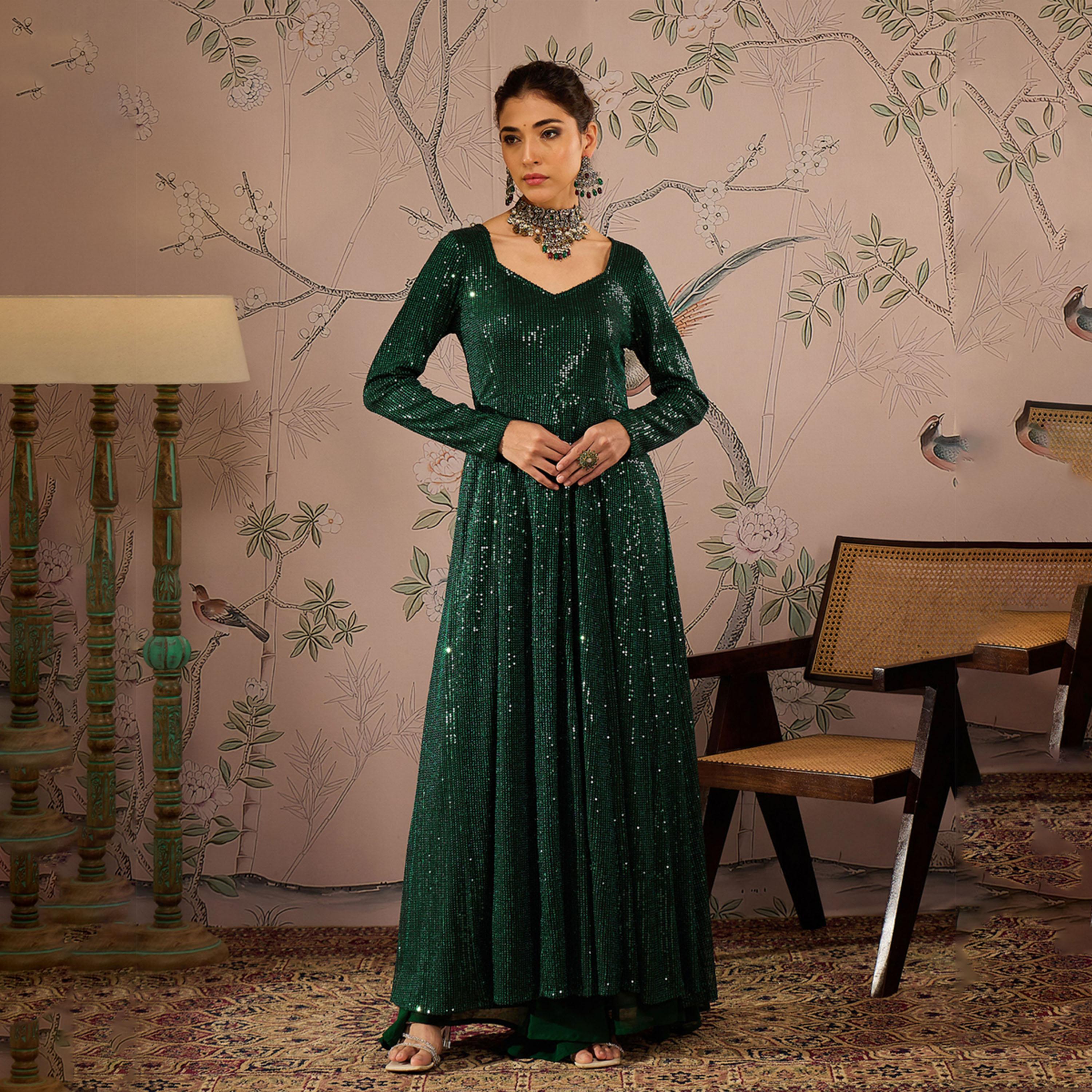 شيا باي ساسافراس × ستايلي - قميص كورتا أناركالي مزين بالترتر وفتحة رقبة على شكل قلب-women-clothing-ethnicwear-kurtas-image-6