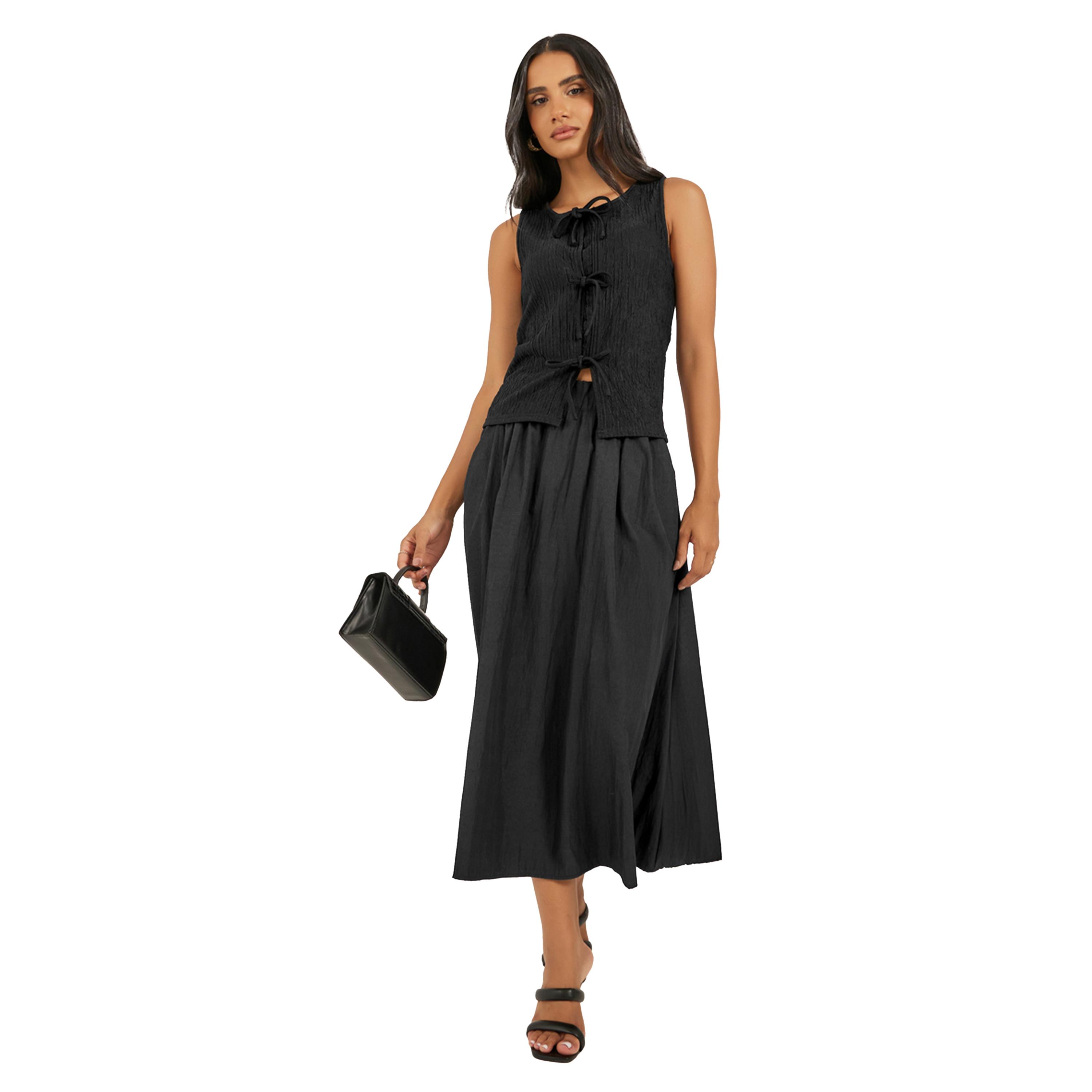 ستايلي -  بلوزة نسائية محبوكة بدون أكمام برباط أمامي أسود-women-clothing-tshirts-image-2