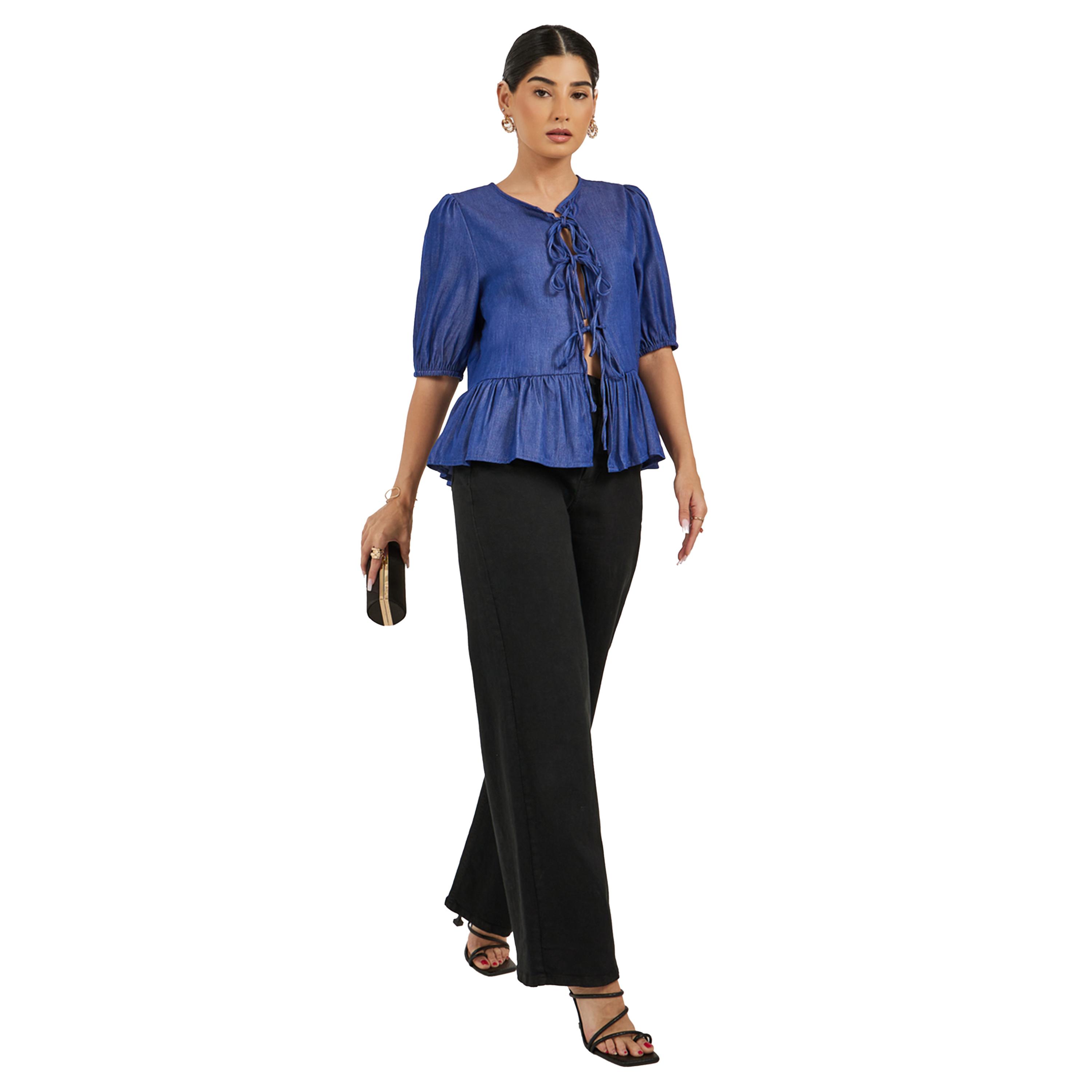 ستايلي - بلوزة بيبلوم بأكمام منتفخة وتفاصيل رباط-women-clothing-shirtsandblouses-blouses-image-1