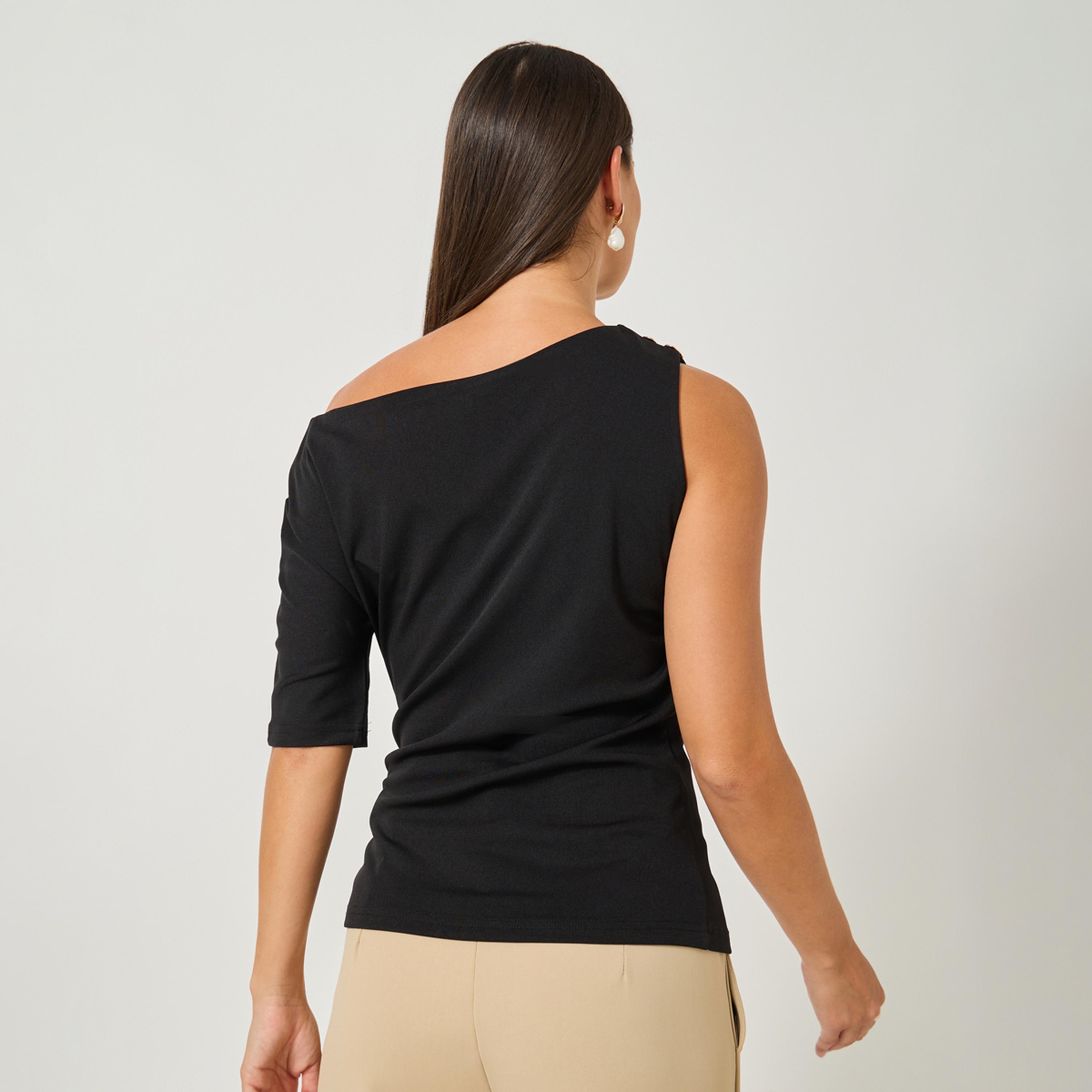ستايلي - بلوزة ملائمة للجسم بفتحة رقبة غير متماثلة وحواف بلمعة معدنية-women-clothing-shirtsandblouses-blouses-image-5