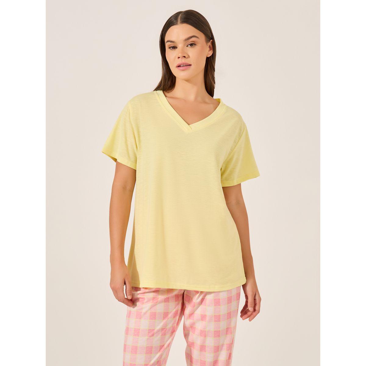 Styli V-Neck T-Shirt and Checked Cuffed Pajama Set-women-clothing-nightwear-pyjamas-longsets-image-3