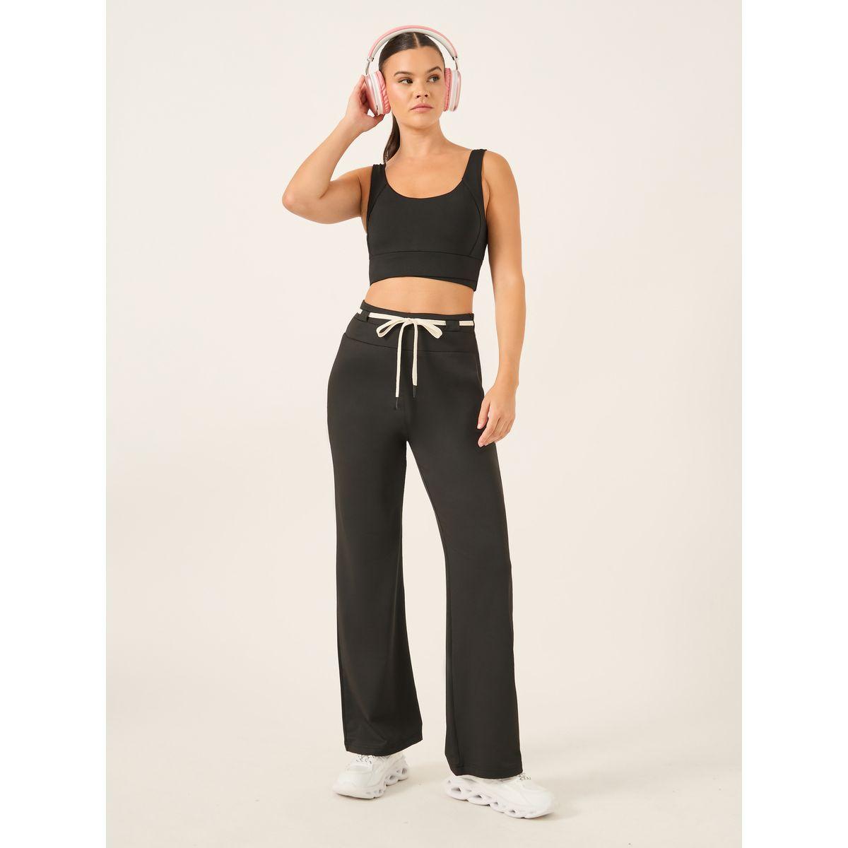 صدرية رياضية بشريط عريض مع مشبك عين وخطاف للغلق-women-clothing-sportswearandactivewear-sportsbras-image-2