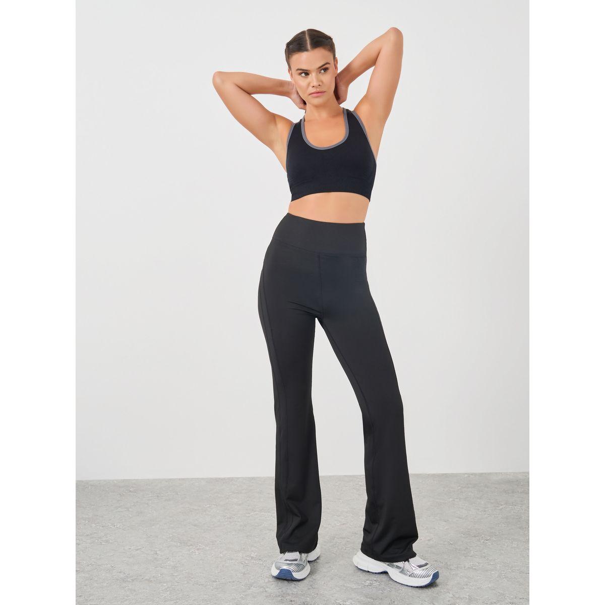 ليقنز واسع بتفاصيل درزات-women-clothing-sportswearandactivewear-bottoms-joggersandtrackpants-image-1