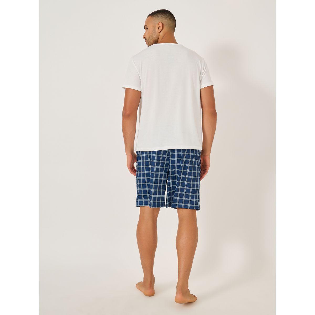 مجموعة من شورت كاروهات وتيشيرت سادة بتفاصيل جيب-men-clothing-nightwear-sets-image-5