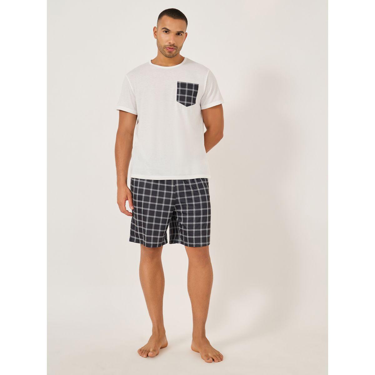 Styli Solid Contrast Pocket Detail T-Shirt and Checked Shorts Set-men-clothing-nightwear-sets-image-1