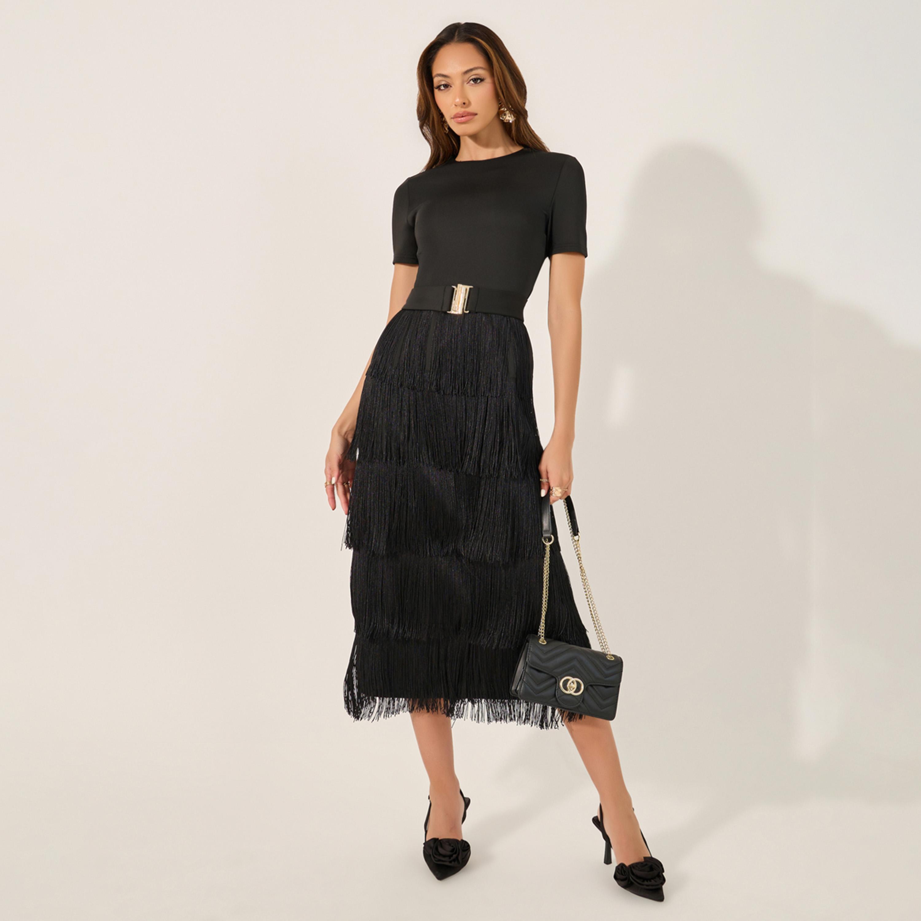 ستايلي - فستان متوسط الطول بأكمام قصيرة وحافة مزينة بشراشيب-women-clothing-dresses-image-2
