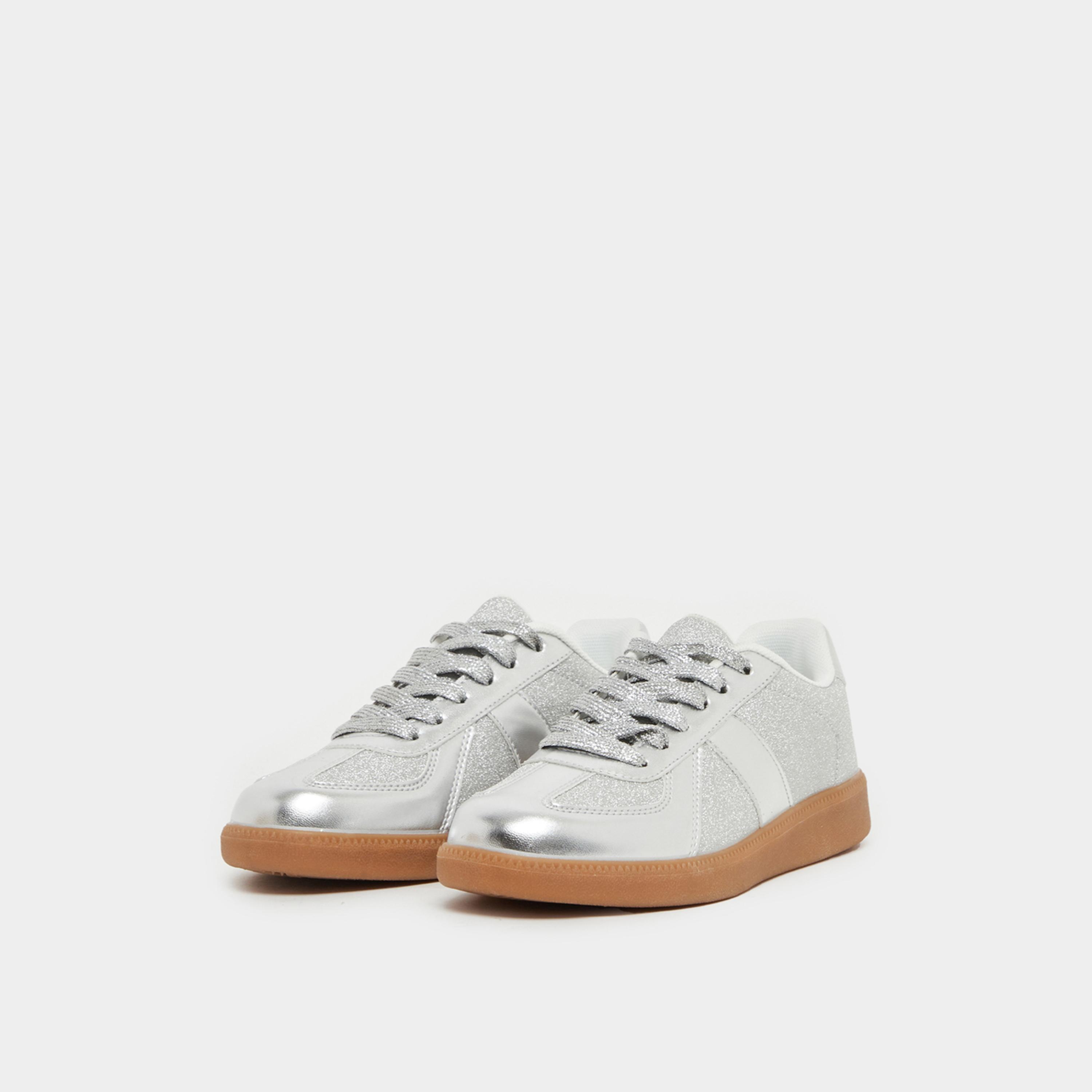 ستايلي - حذاء رياضي برباط ومزخرف بلمعة معدنية-women-shoes-sneakers-image-2