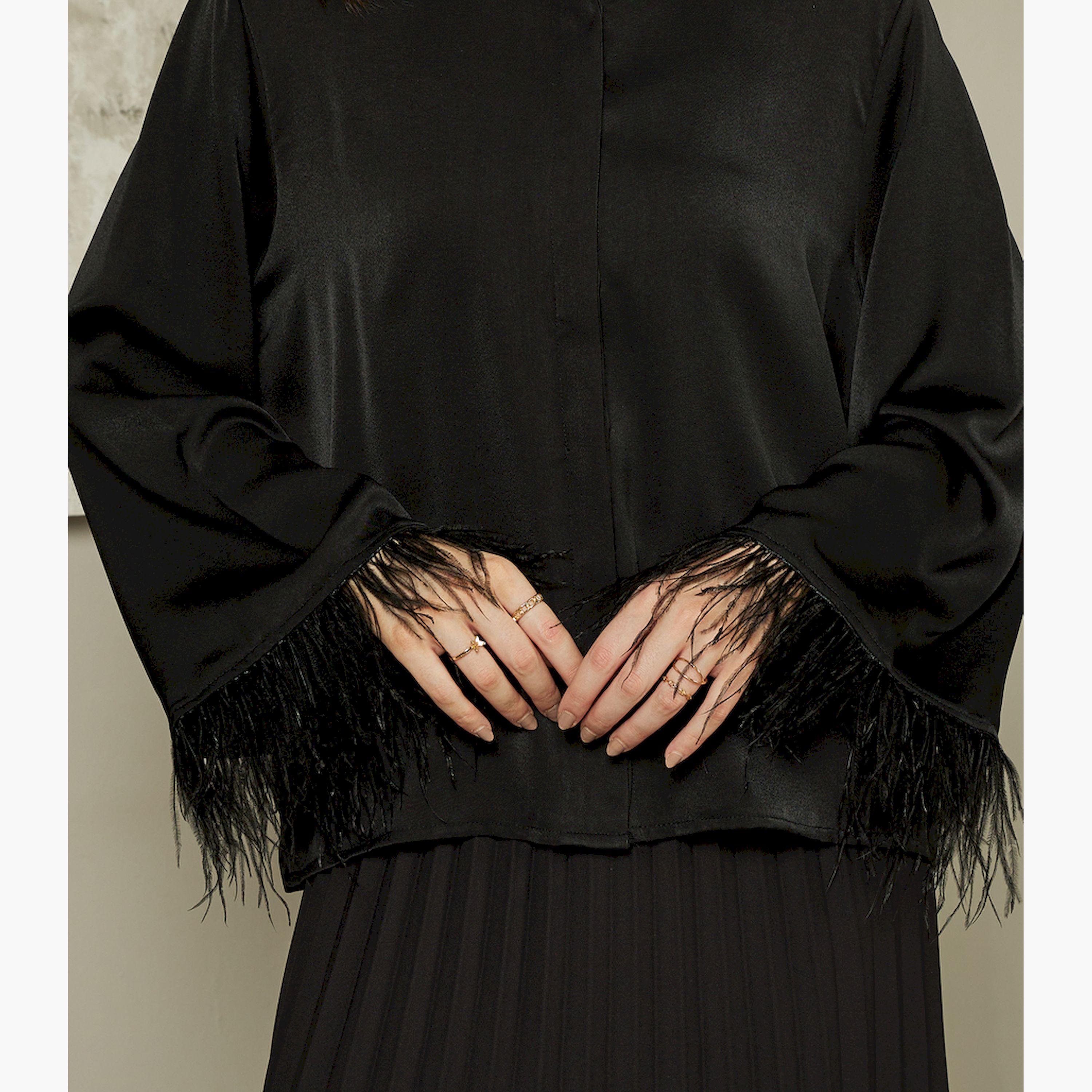 ستايلي-  قميص اوفر سايز ساتان بأكمام جرس وأكمام جرس مزين بالريش-women-clothing-shirtsandblouses-shirts-image-4