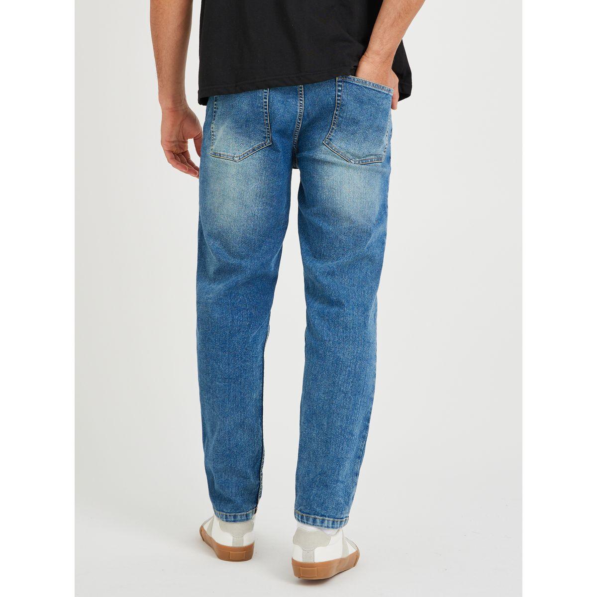 Styli Regular Fit Faded Jeans with Printed Detail-men-clothing-bottoms-jeans-image-4
