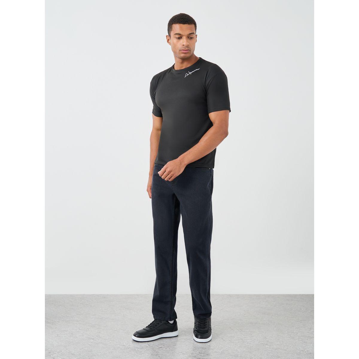 جينز سادة بقصة عادية وخصر متوسط-men-clothing-bottoms-jeans-image-3