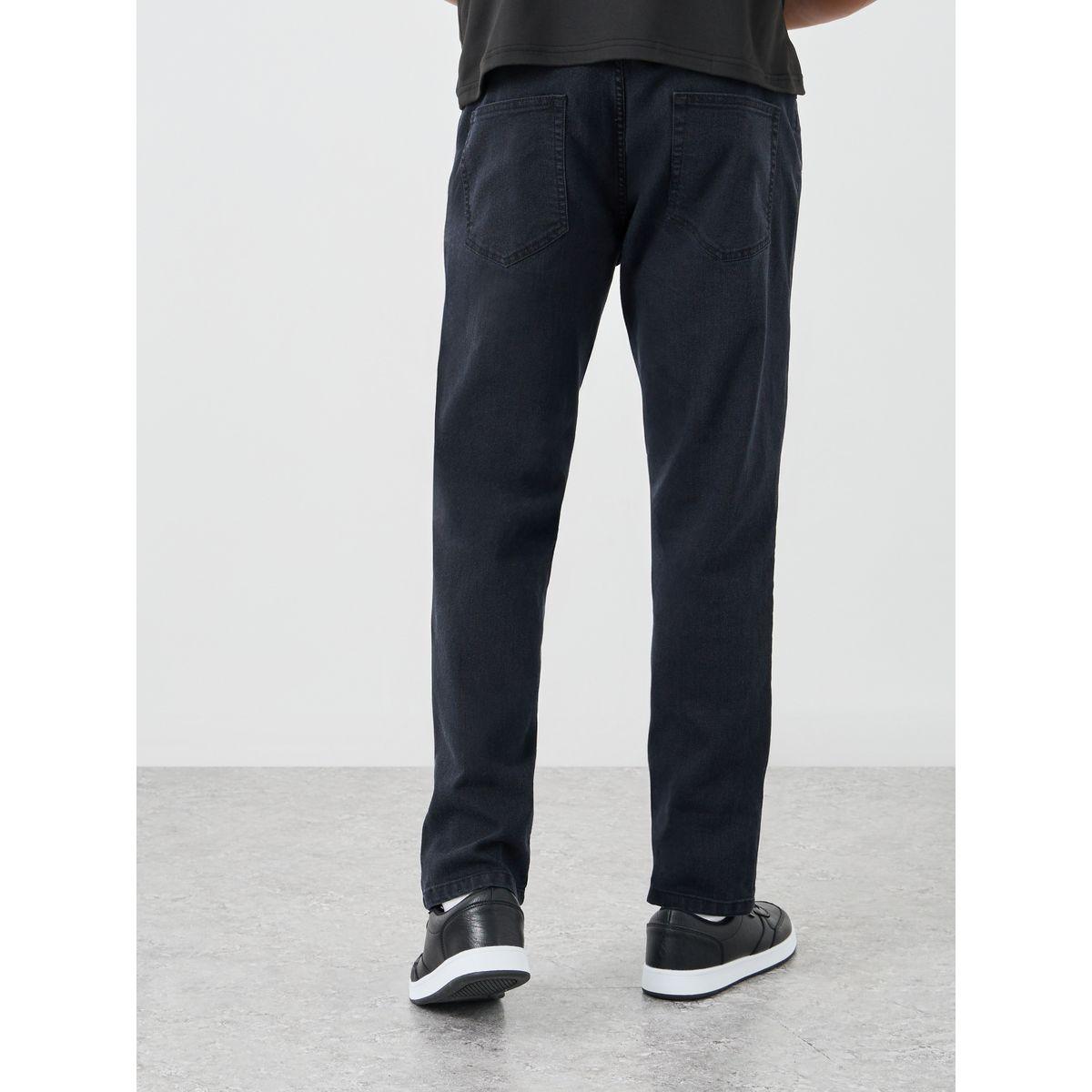 جينز سادة بقصة عادية وخصر متوسط-men-clothing-bottoms-jeans-image-1