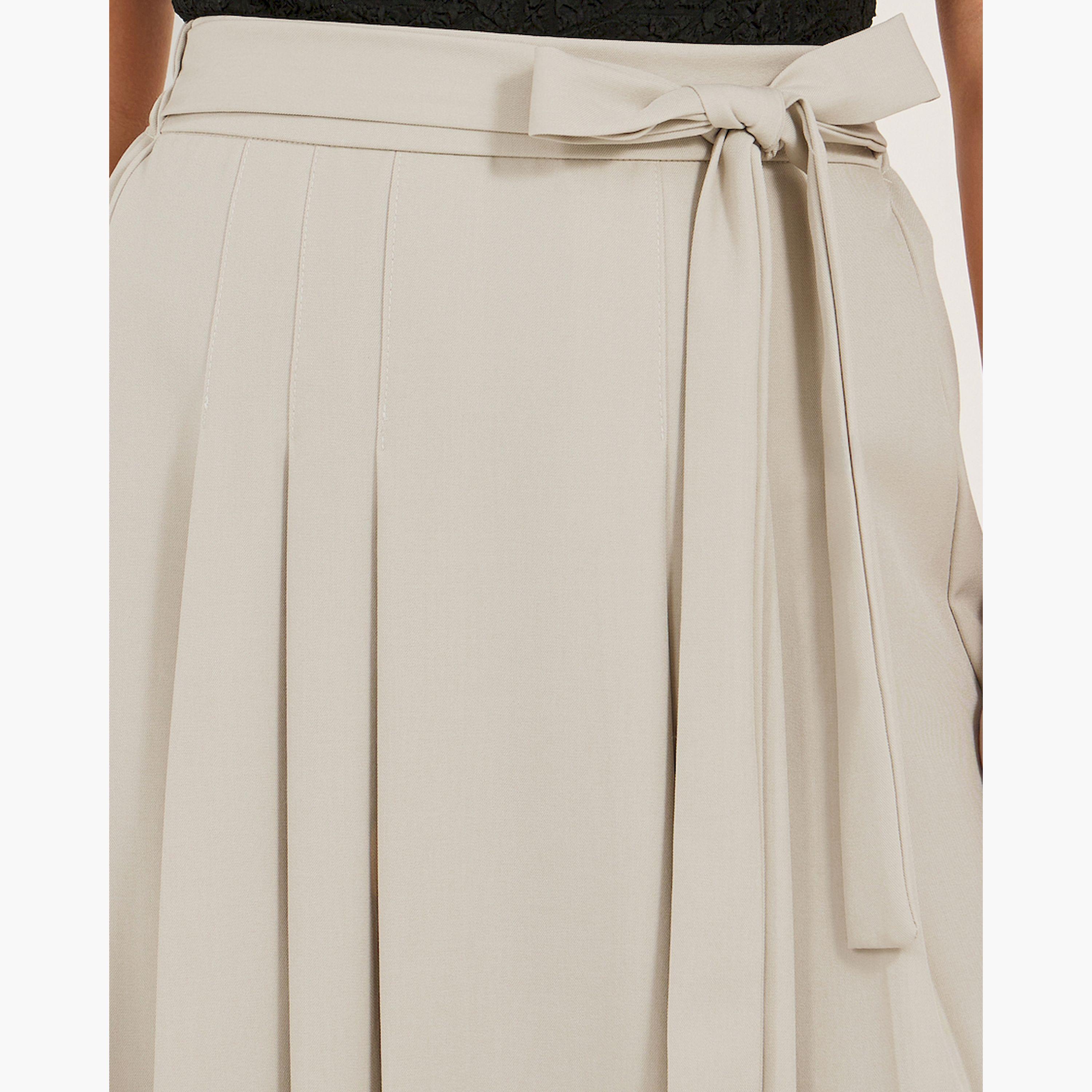ستايلي - تنورة ميدي بكسرات وقصة A مع تفاصيل رباط-women-clothing-bottoms-skirts-image-3