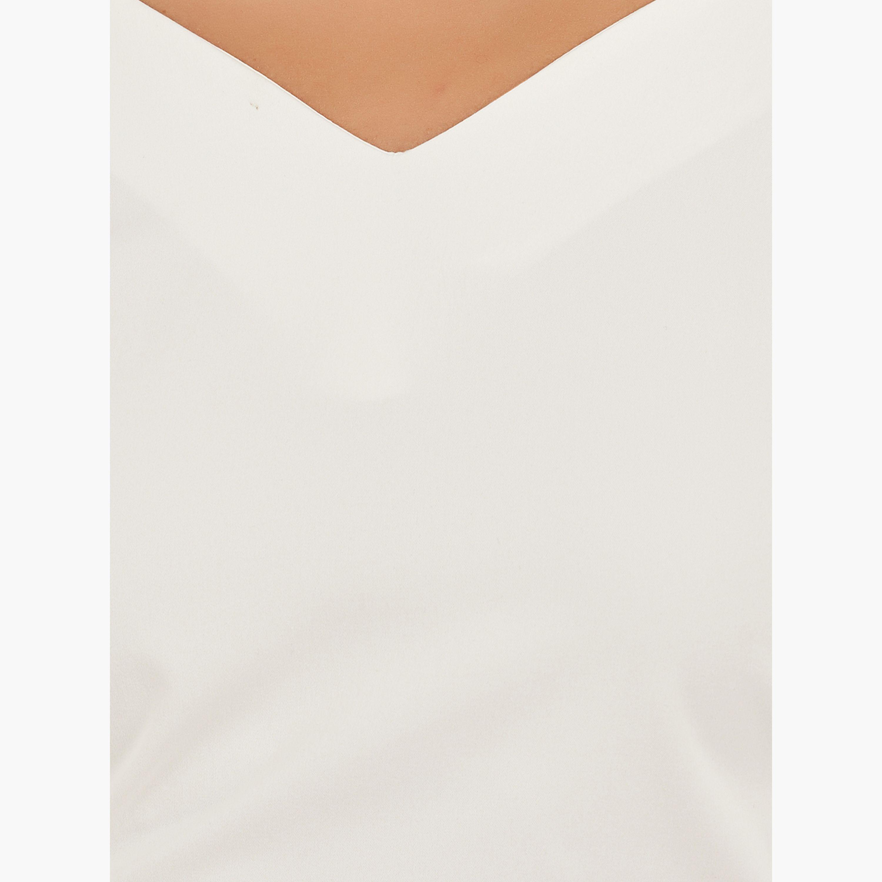 Styli Plain Cuffed Sleeves V Neck Cropped Top-women-clothing-tshirts-image-3