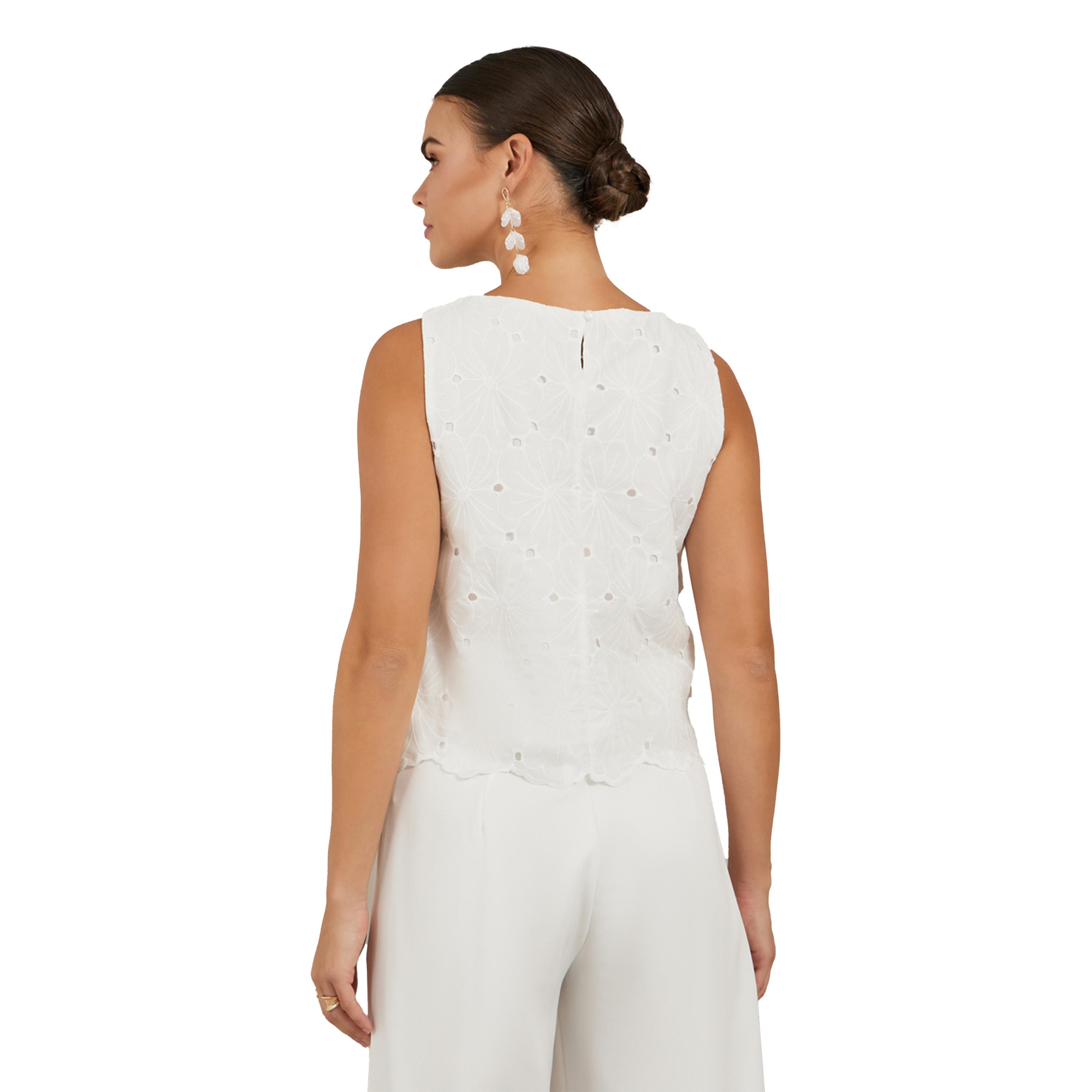 Styli Embroidered Scalloped Hem Sleeveless Top-women-clothing-shirtsandblouses-blouses-image-5