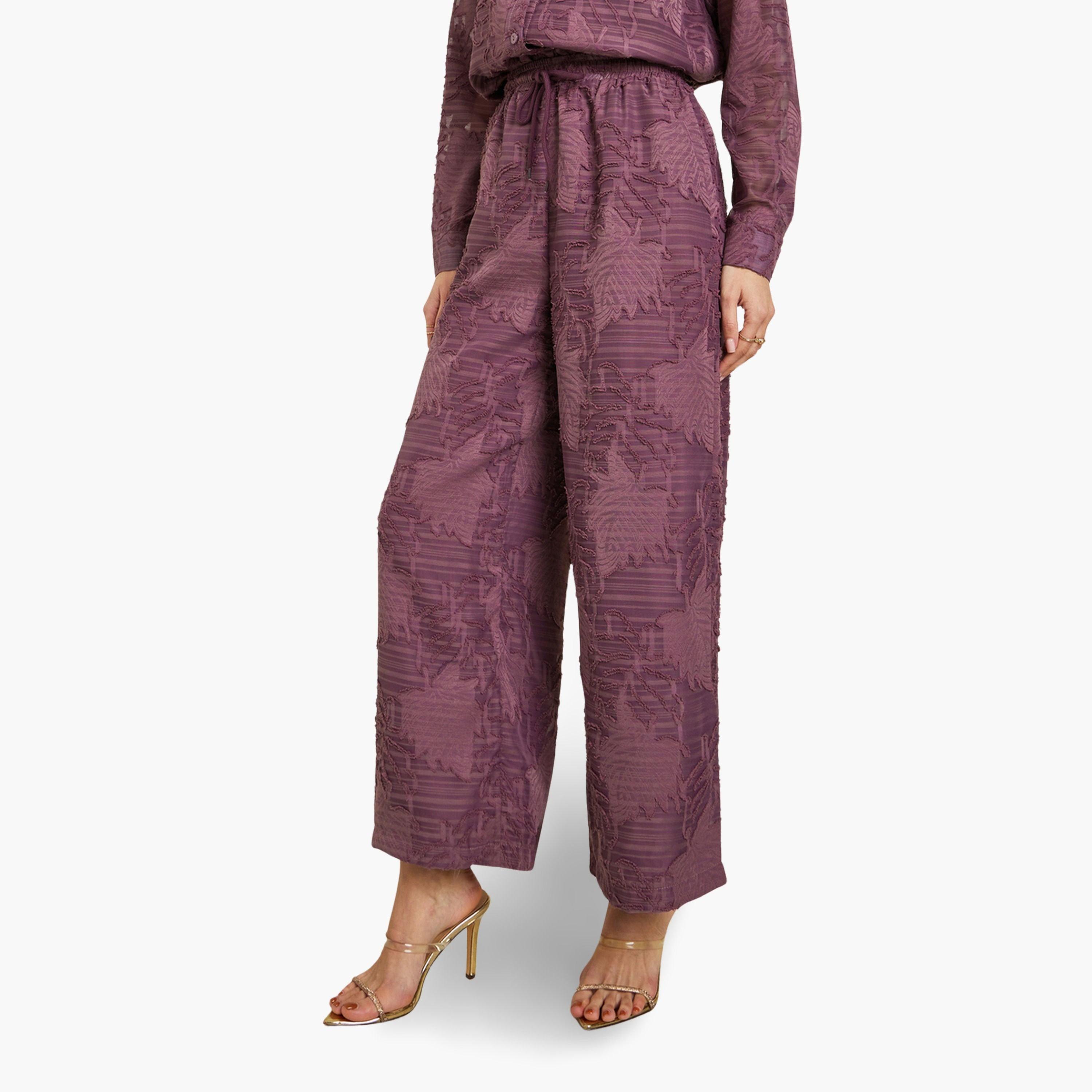 بنطال بملمس بارز وأرجل واسعة-women-clothing-bottoms-trousers-image-1