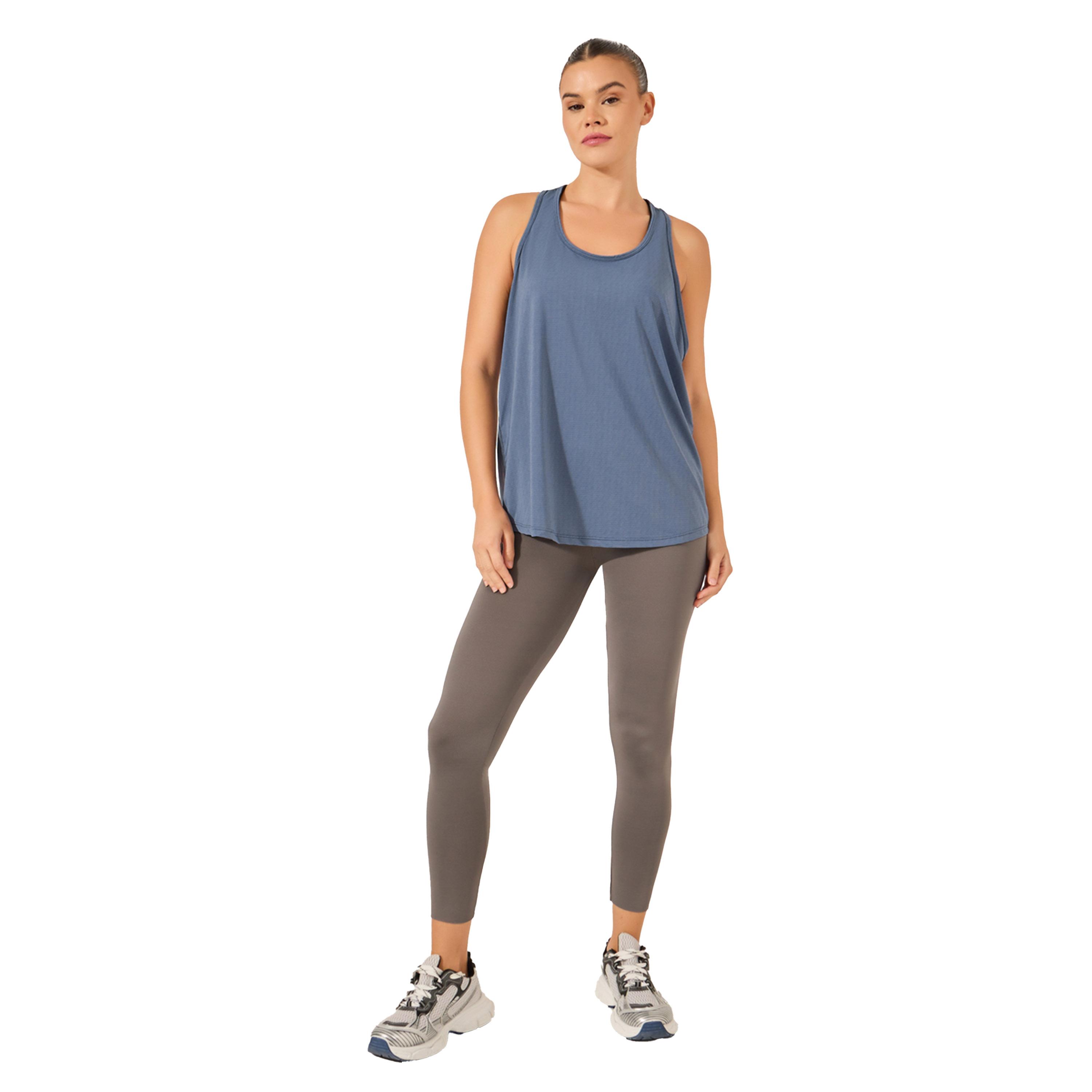 ستايلي -  بلوزة بدون أكمام تصميم ظهر متسابق-men-clothing-sportswearandactivewear-tshirtsandpolos-image-2