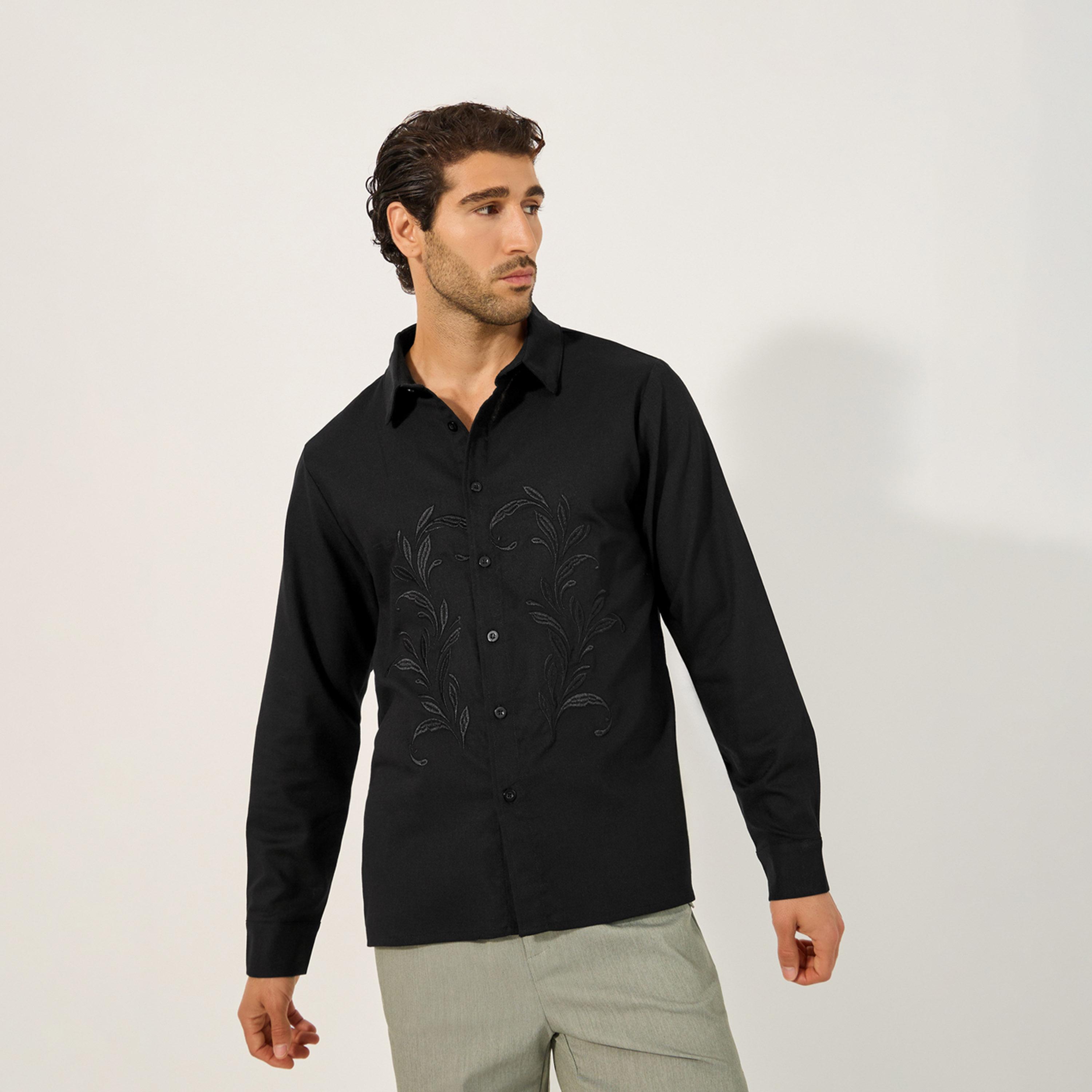 ستايلي - ليميتد - قميص ليمتد مطرز بقصّة مريحة وياقة متباعدة-men-clothing-shirts-image-1