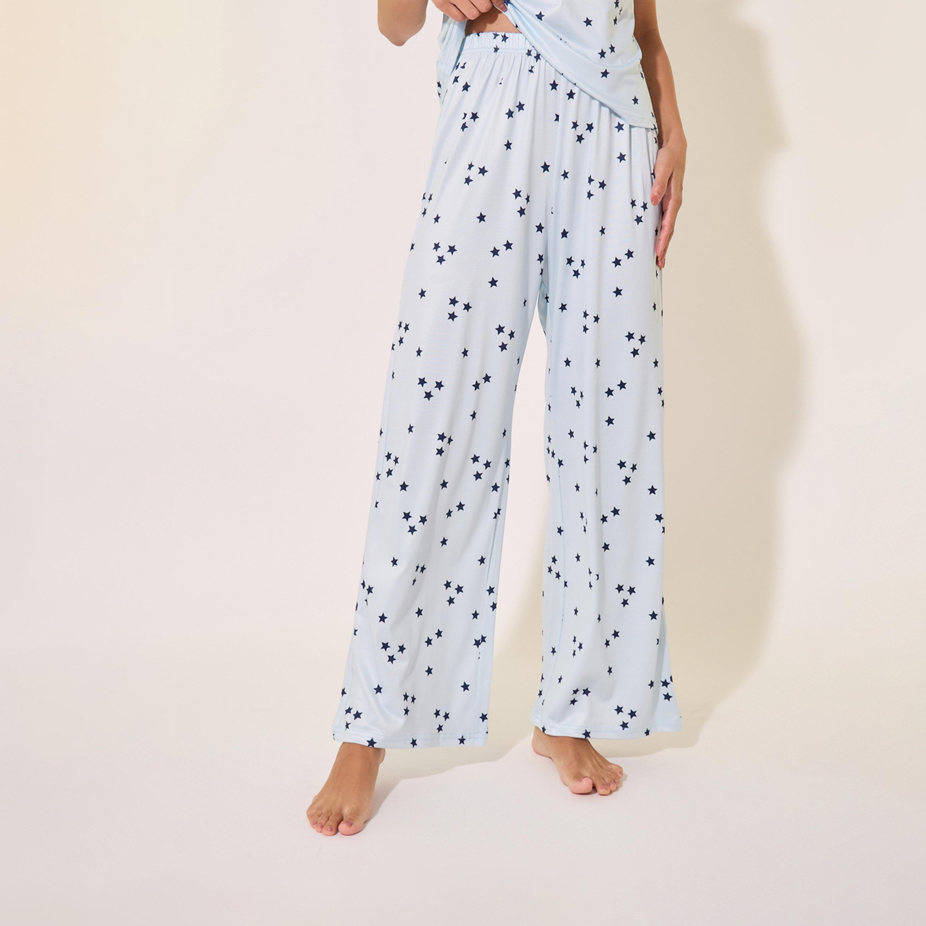 طقم من بنطال بيجاما وتيشيرت مطبع بالكامل بياقة دائرية-women-clothing-nightwear-pyjamas-longsets-image-6