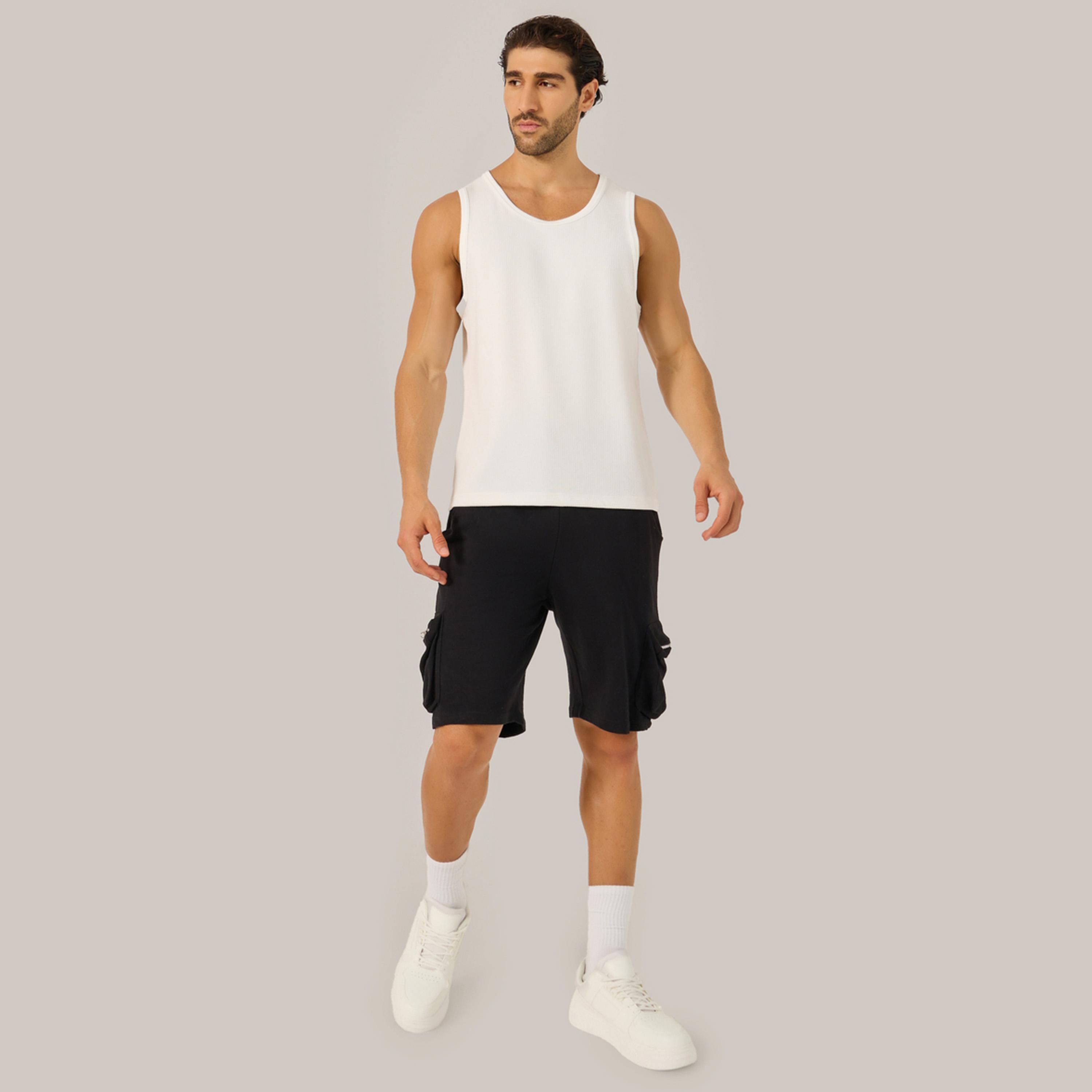 ستايلي - تي شيرت مضلع بقصة عادية ورقبة دائرية-men-clothing-tshirtsandpolos-tshirts-image-2
