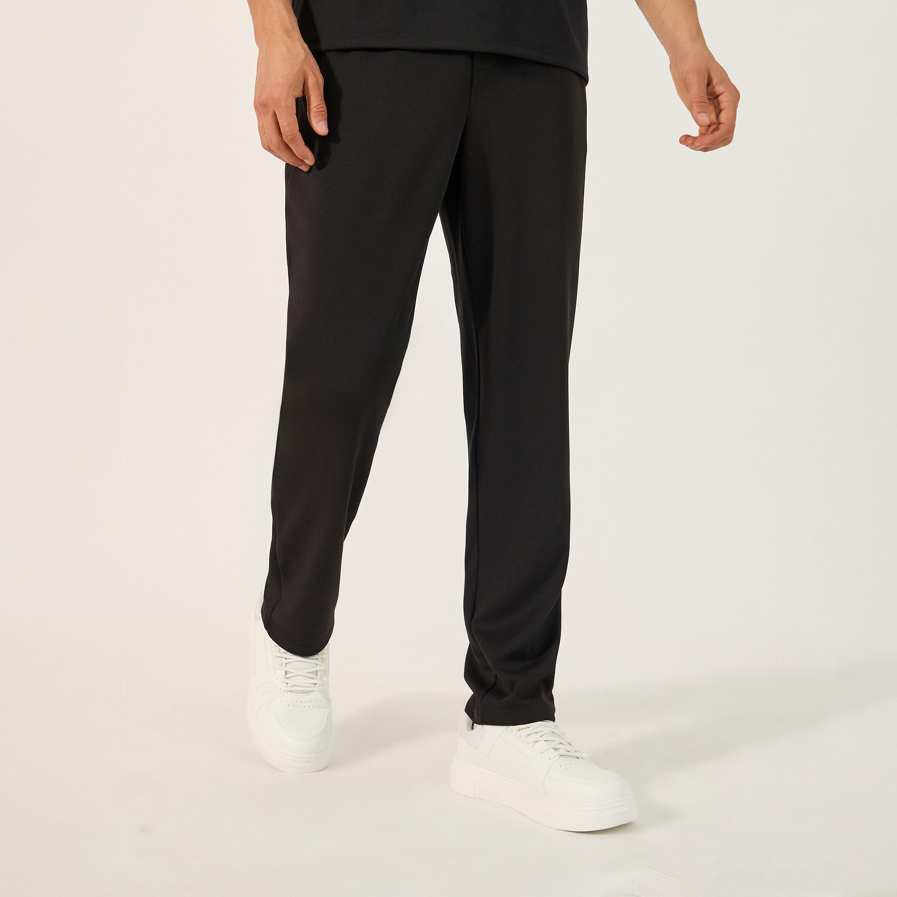 ستايلي - ليميتد - بنطال بقصّة مريحة وخصر متوسط الارتفاع مع جيوب-men-clothing-bottoms-trousersandchinos-trousers-image-1
