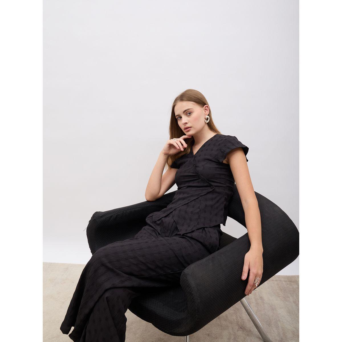 طقم منسق من بنطال بأرجل واسعة وبلوزة بحافة غير متماثلة الطول-women-clothing-coordsets-image-6