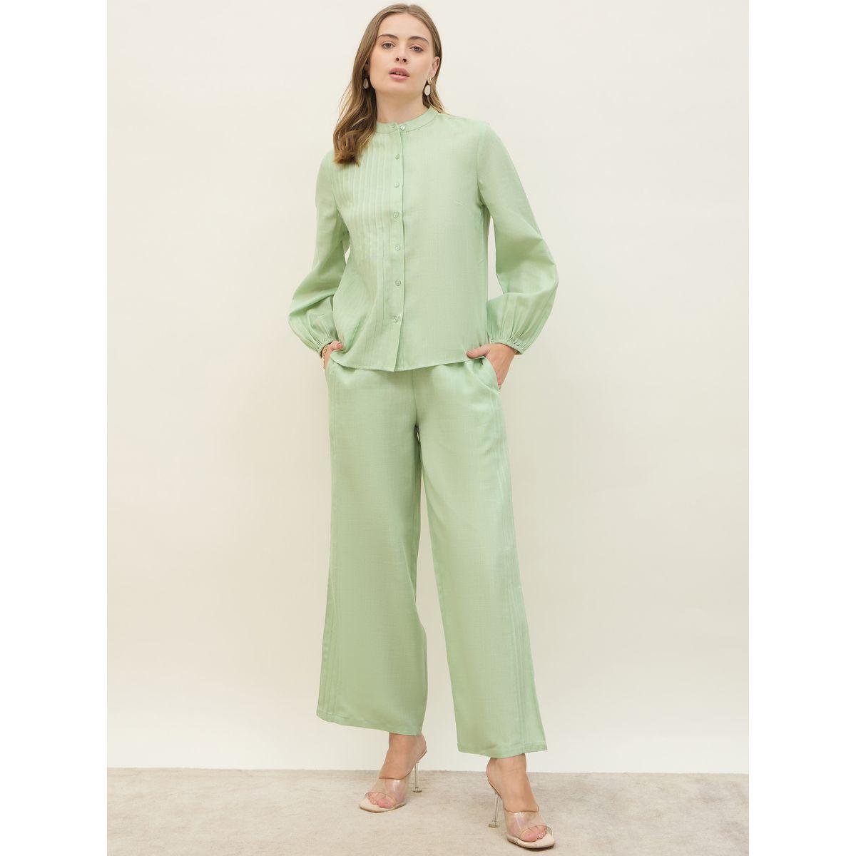 طقم منسق من بنطال وبلوزة بتفاصيل مدروزة-women-clothing-coordsets-image-2