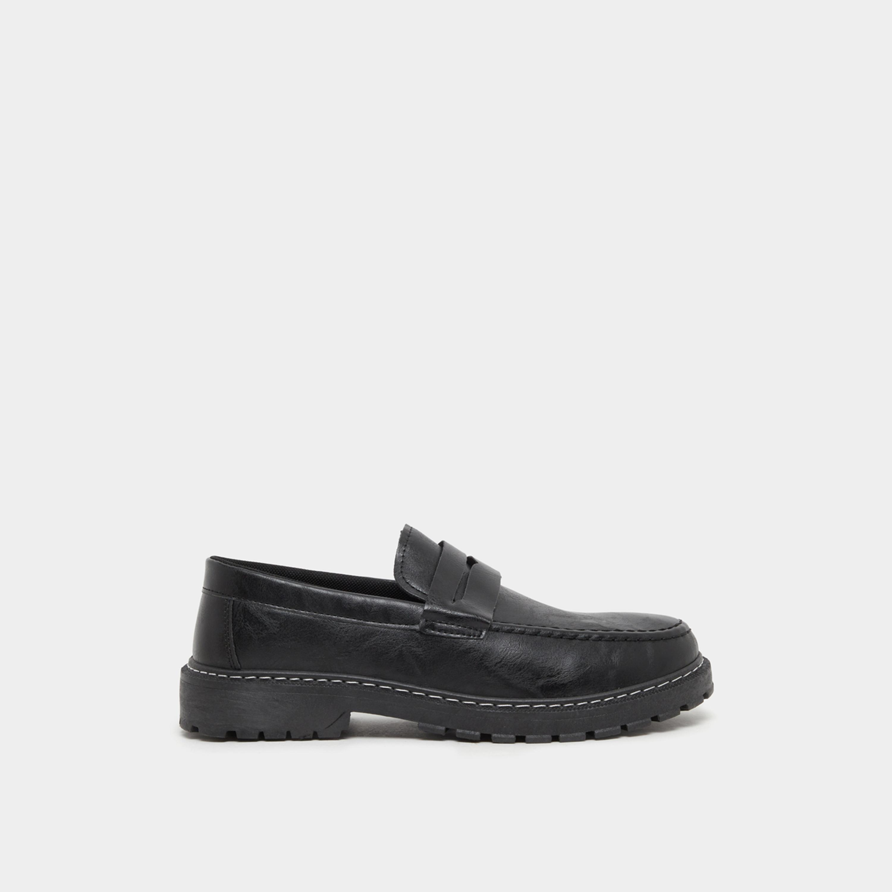 Styli Solid Slip On Loafers-men-shoes-loafersandmoccasins-image-1