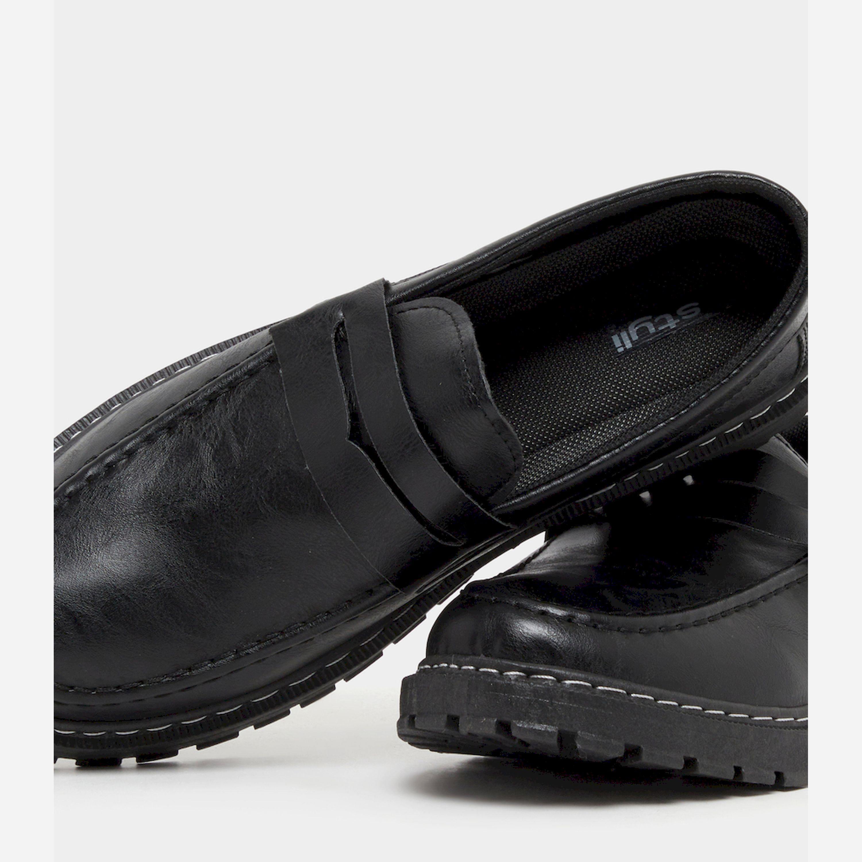 Styli Solid Slip On Loafers-men-shoes-loafersandmoccasins-image-3