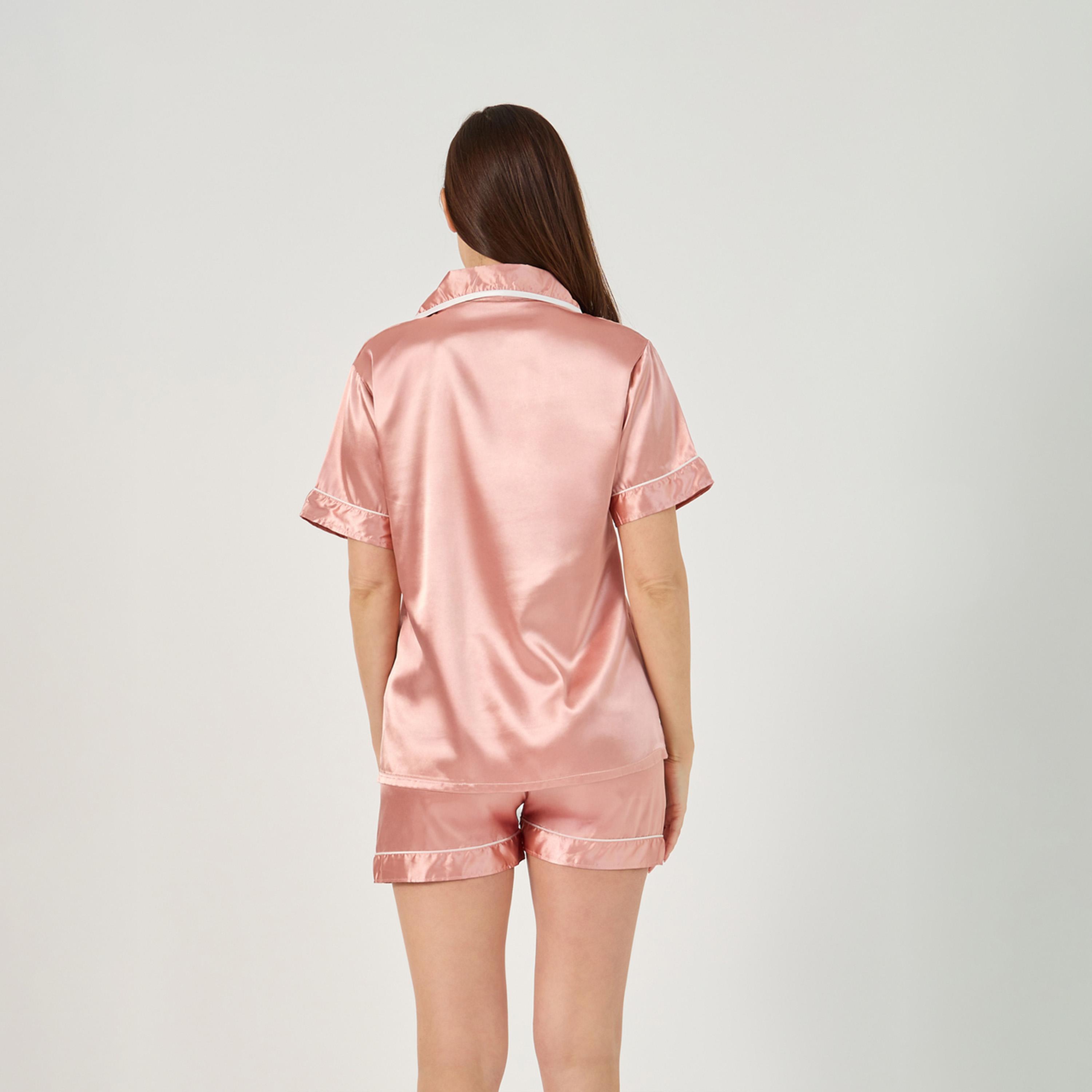 ستايلي - طقم بيجامة من قميص وشورت من الساتان سادة بأزرار-women-clothing-nightwear-pyjamas-shortsets-image-5
