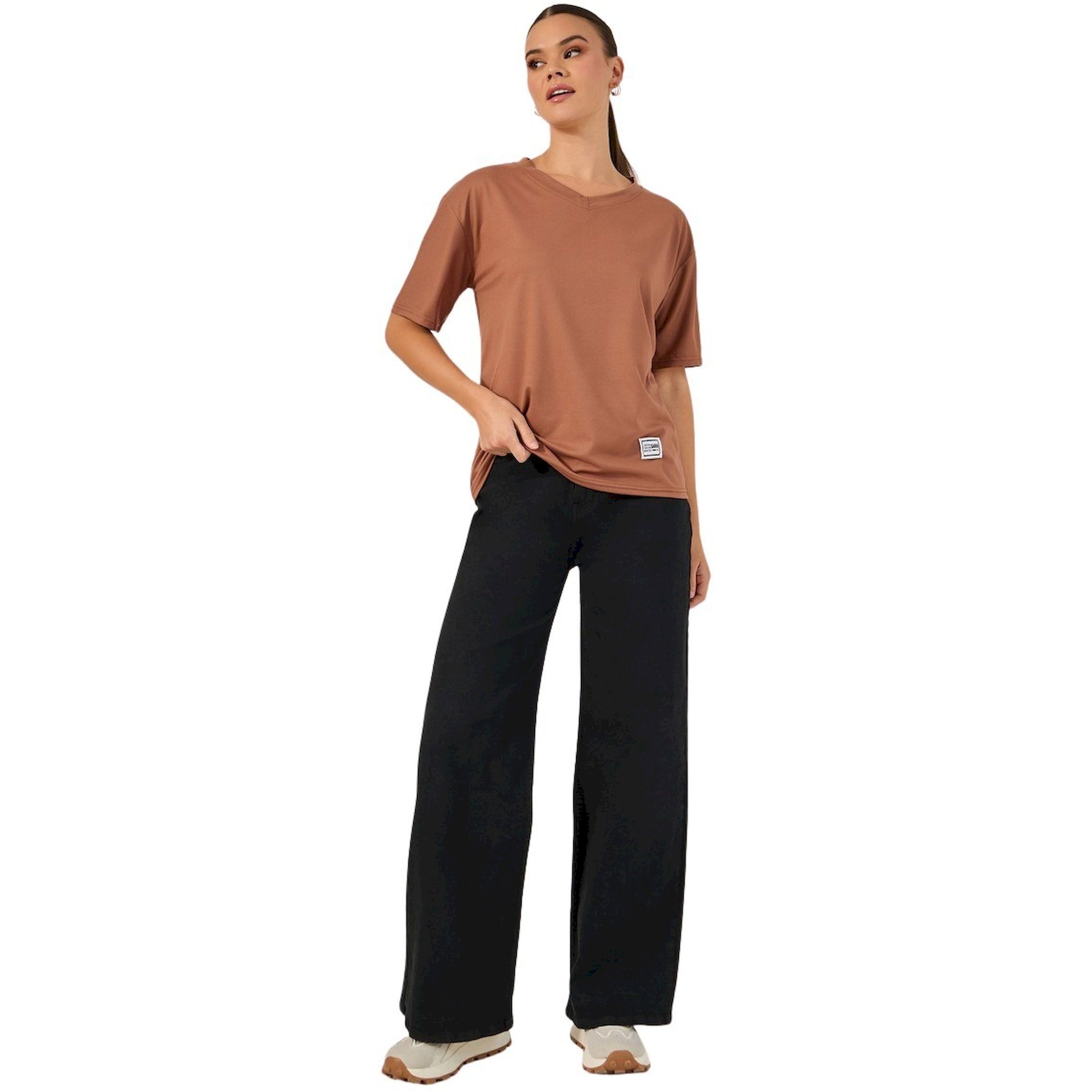 Styli Knitted Short Sleeve V Neck Plain Regular T-Shirt-women-clothing-tshirts-image-3