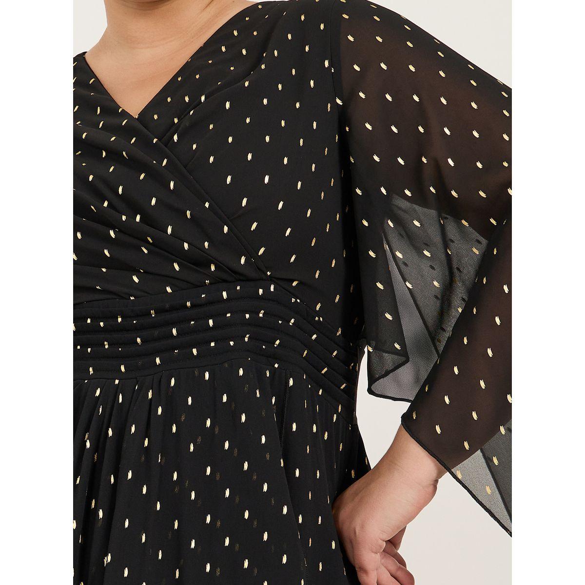 Styli Plus Size Cape Sleeve Pleated Maxi Dress-women-clothing-dresses-image-4
