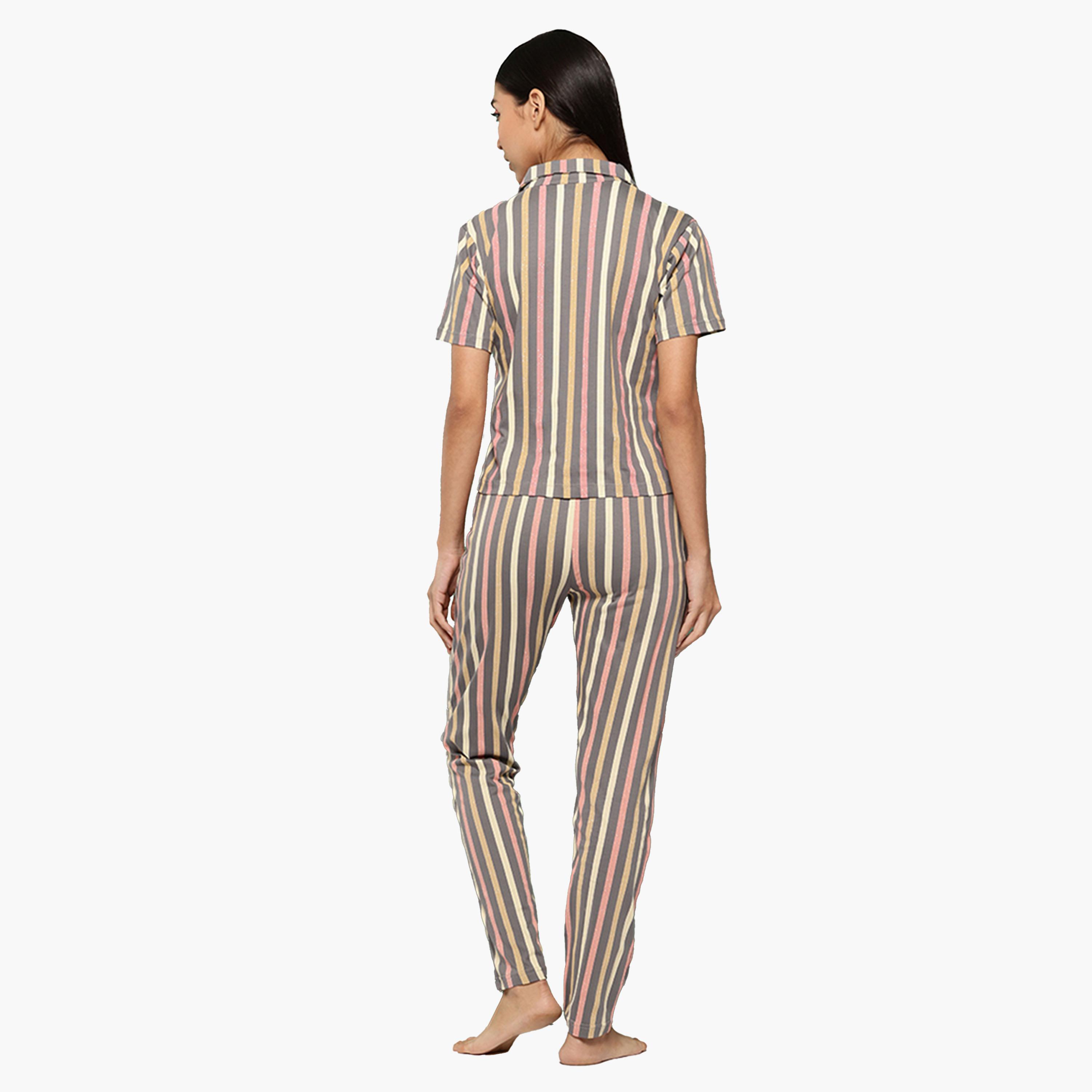 ليدينغ ليدي × ستايلي - طقم قميص وبنطال بيجامة من القطن المخطط-women-clothing-nightwear-pyjamas-longsets-image-5