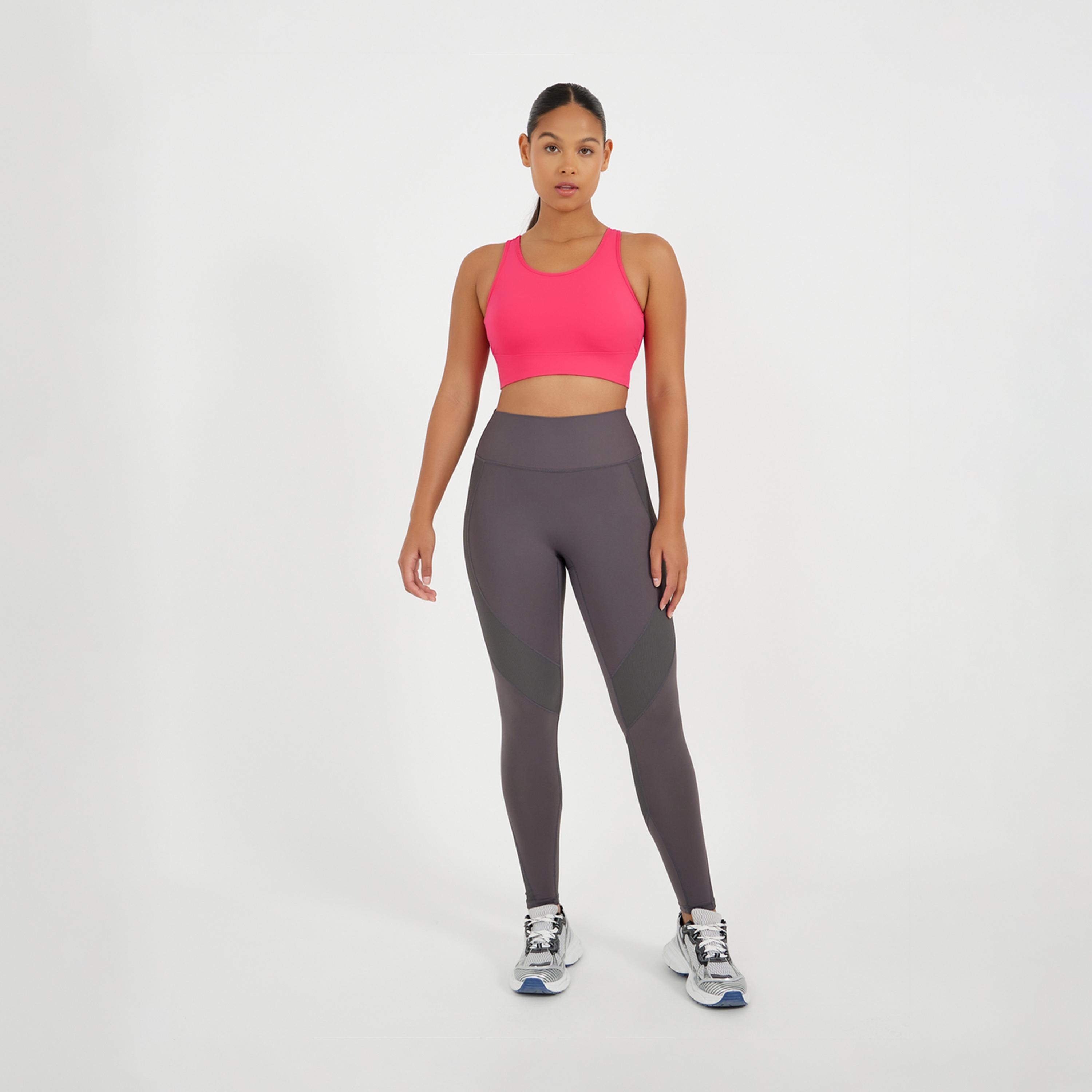 Styli Back Cut Out Detail Medium Impact Sports Bra-men-clothing-sportswearandactivewear-tshirtsandpolos-image-2