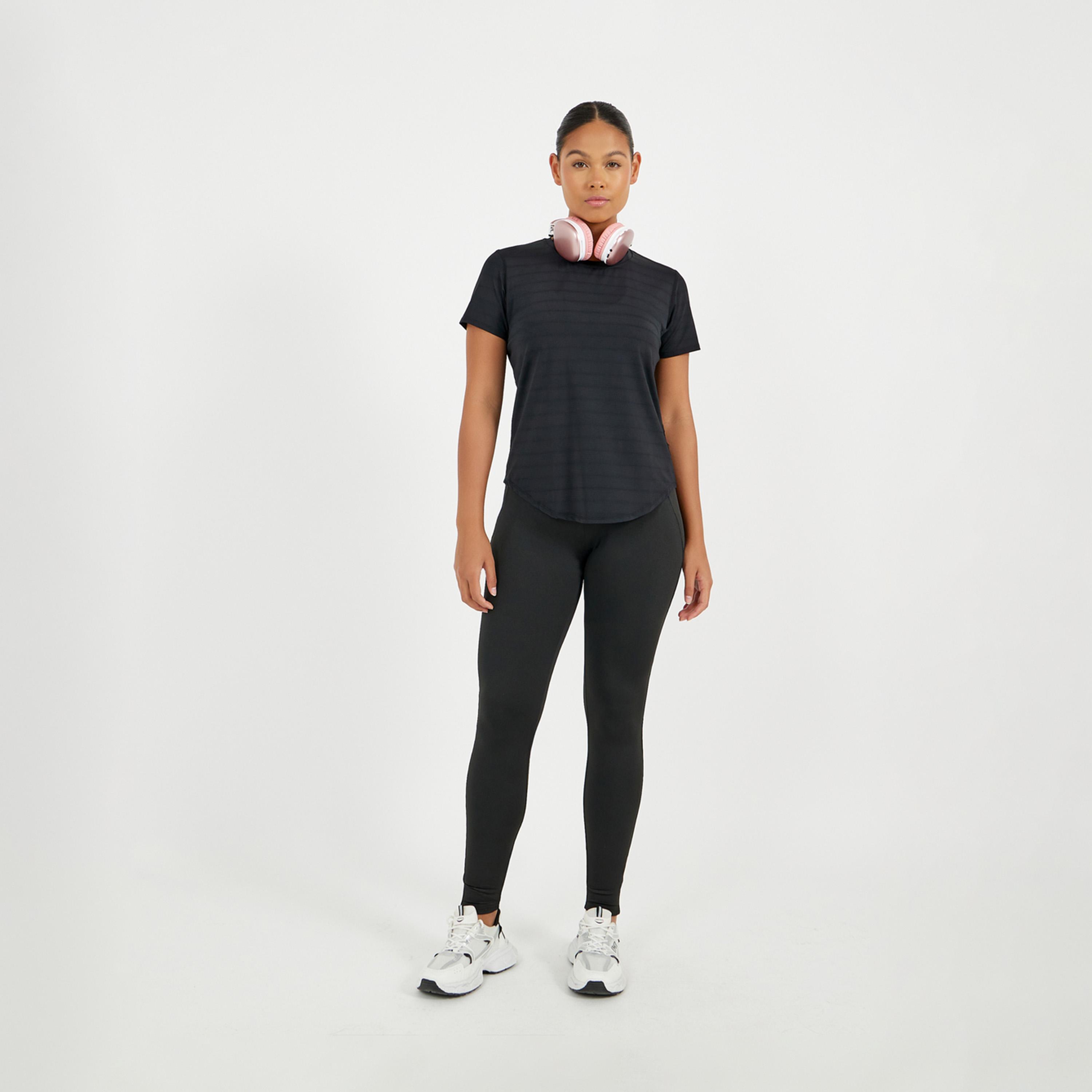 Styli Textured Curved Hem Short Sleeve Top-sports-women-clothing-tshirtsandvests-image-3