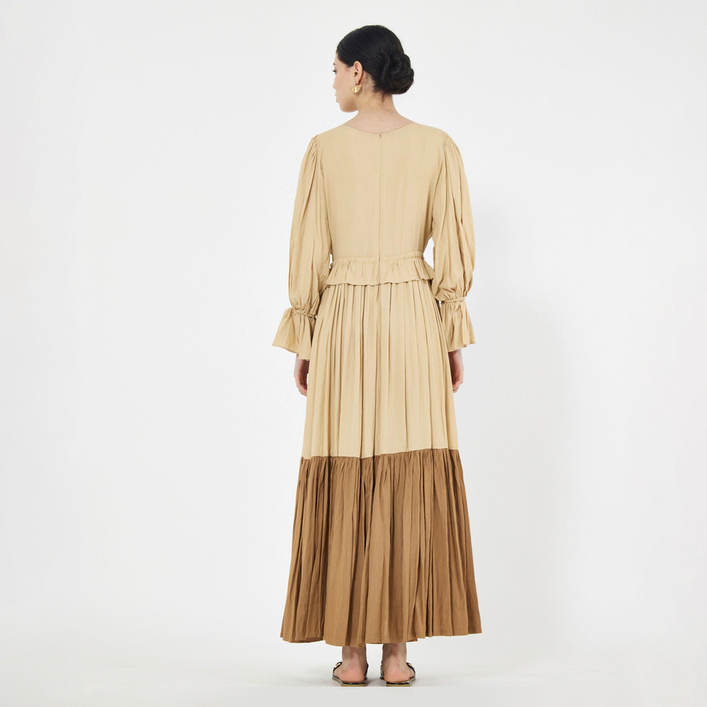 فستان طويل بنمط كتل الالوان وكشكش هاوس أوف مودا × ستايلي-women-clothing-dresses-image-2