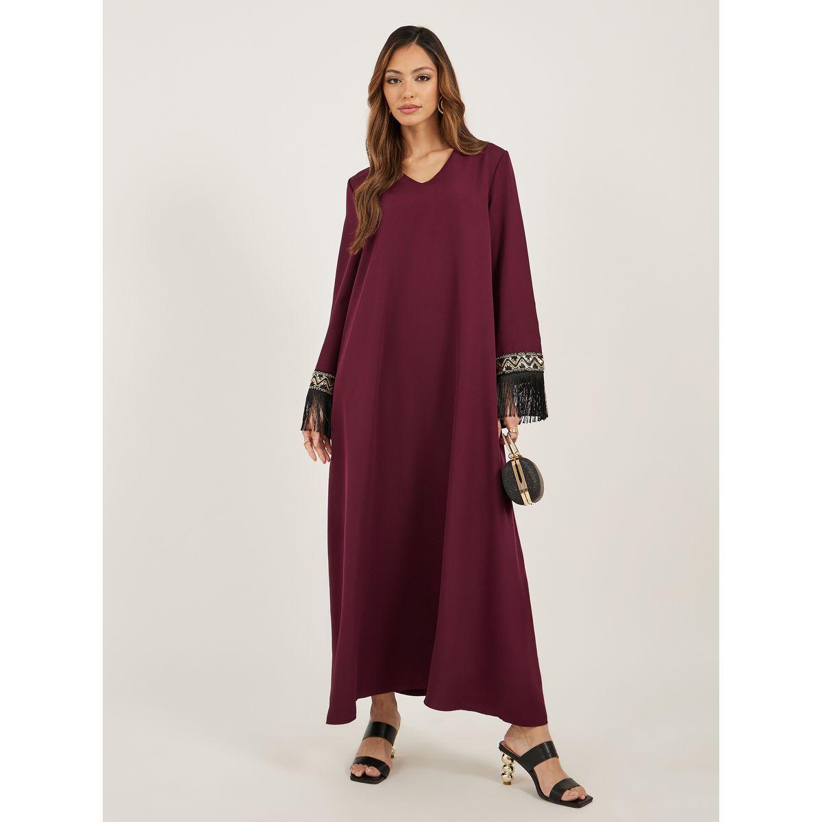 Styli Lace Detail Collared Jalabiya with Tassel Trim-women-arabicclothing-jalabiyas-image-1