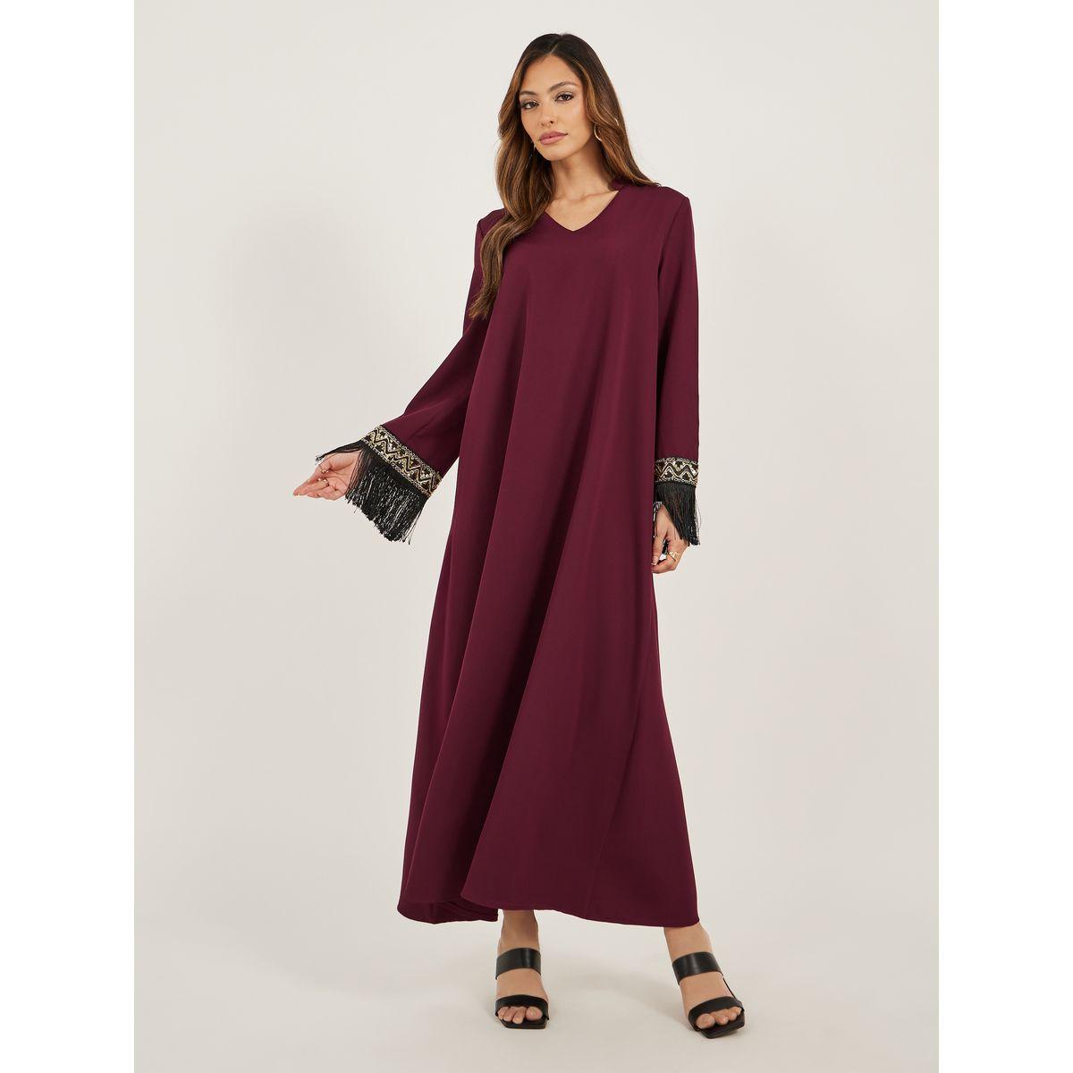 Styli Lace Detail Collared Jalabiya with Tassel Trim-women-arabicclothing-jalabiyas-image-2