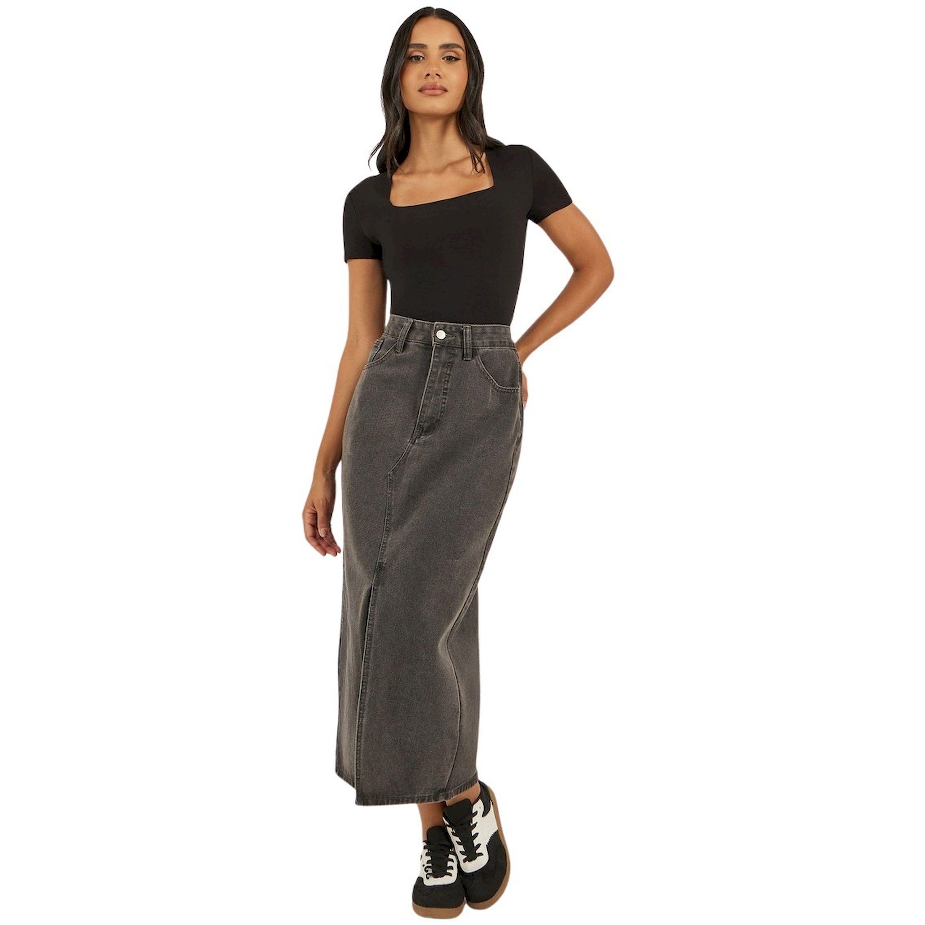 Styli Solid Square Neck Fitted Short Sleeve T-Shirt-women-clothing-tshirts-image-3